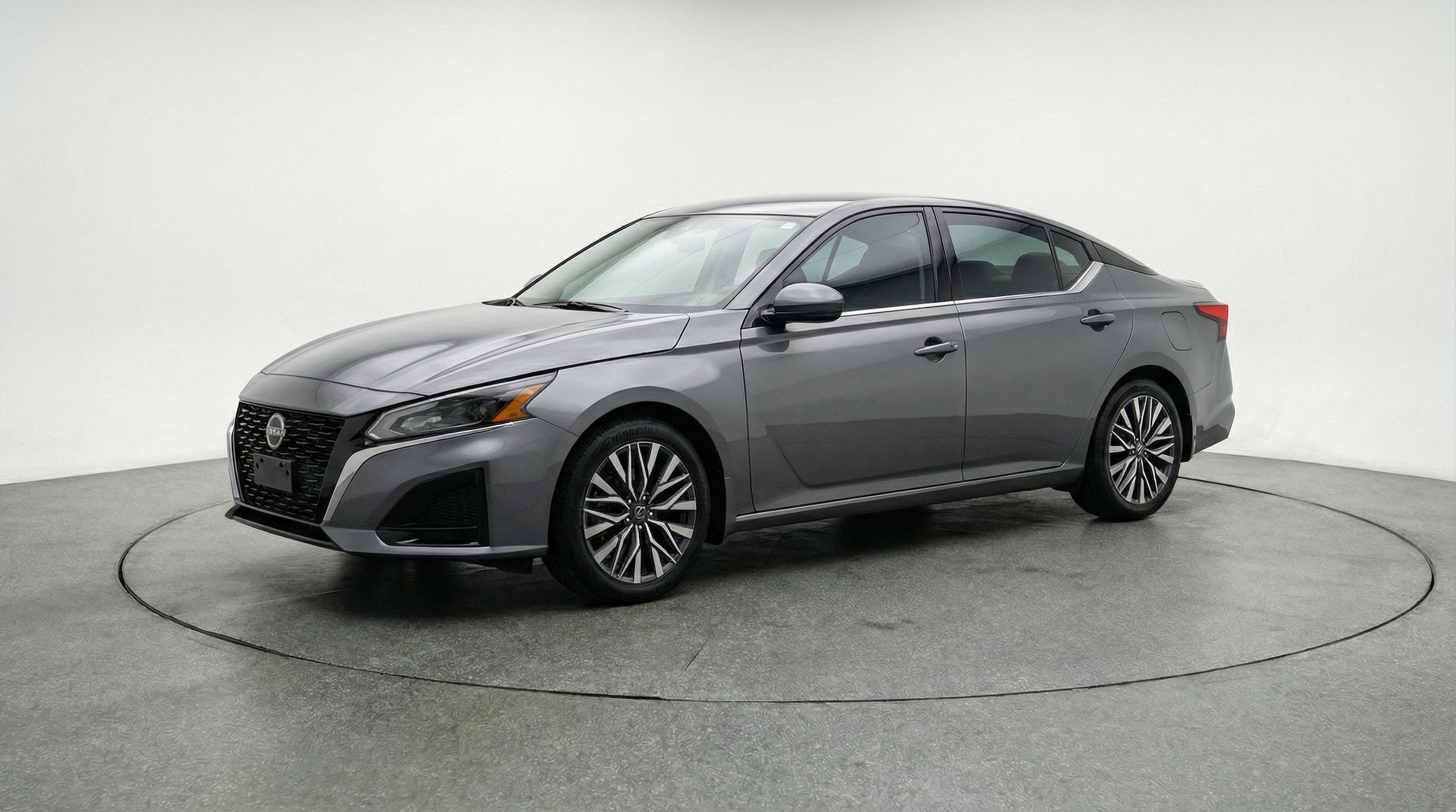 Thumbnail: 2025 Nissan Altima - 6