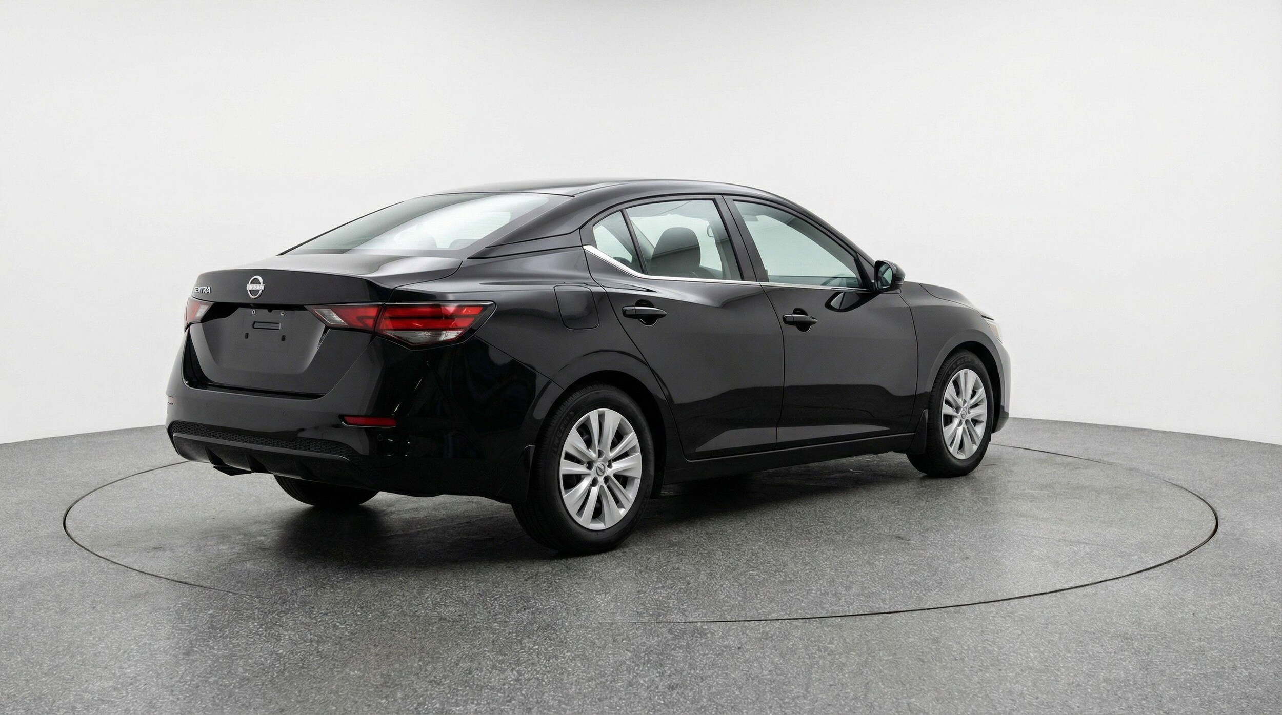 Thumbnail: 2025 Nissan Sentra - 9