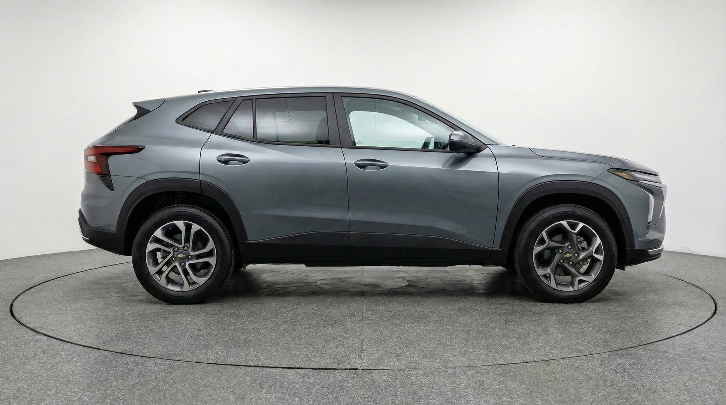 Thumbnail: 2025 Chevrolet Trax - 11