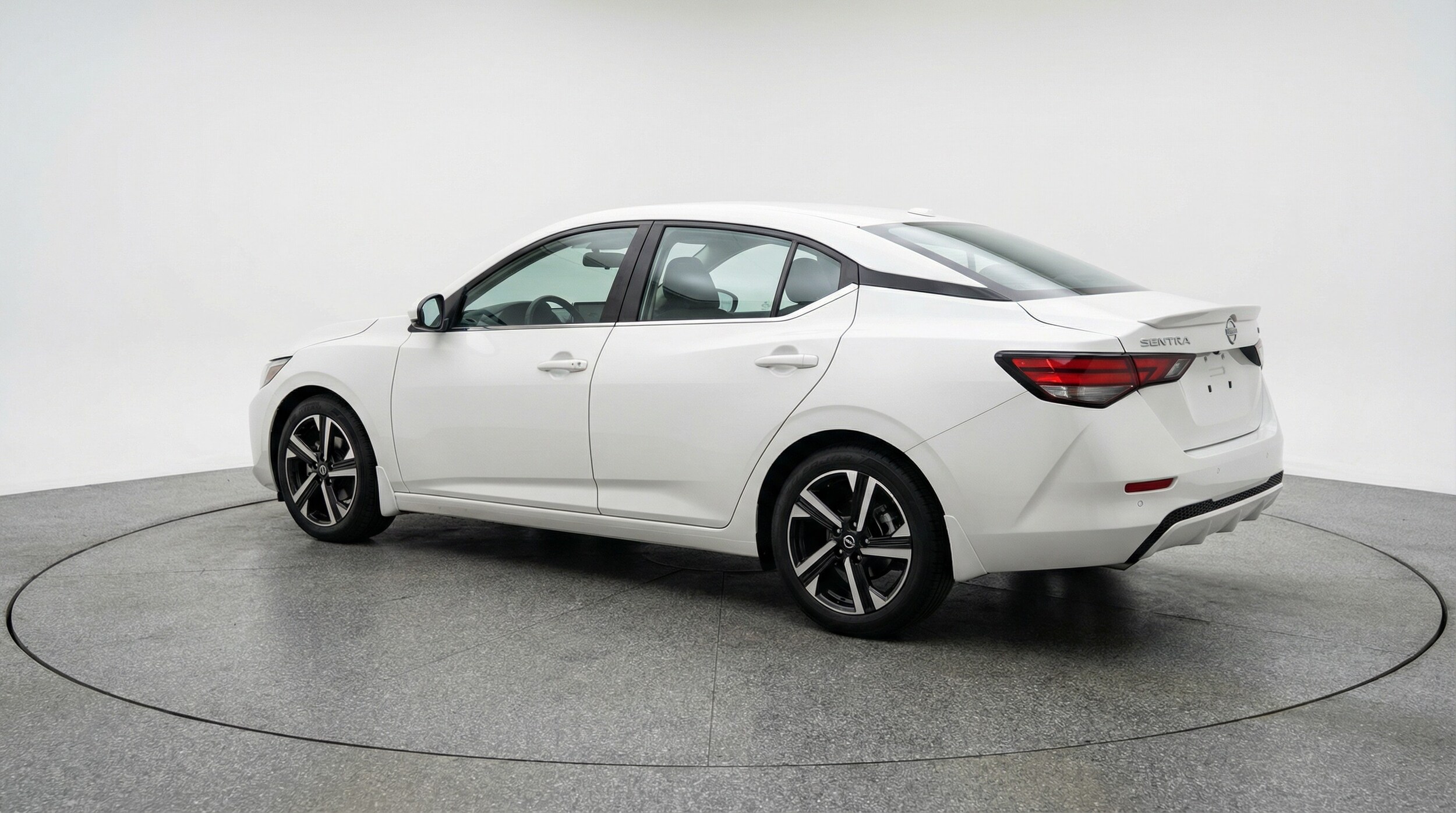 Thumbnail: 2025 Nissan Sentra - 5