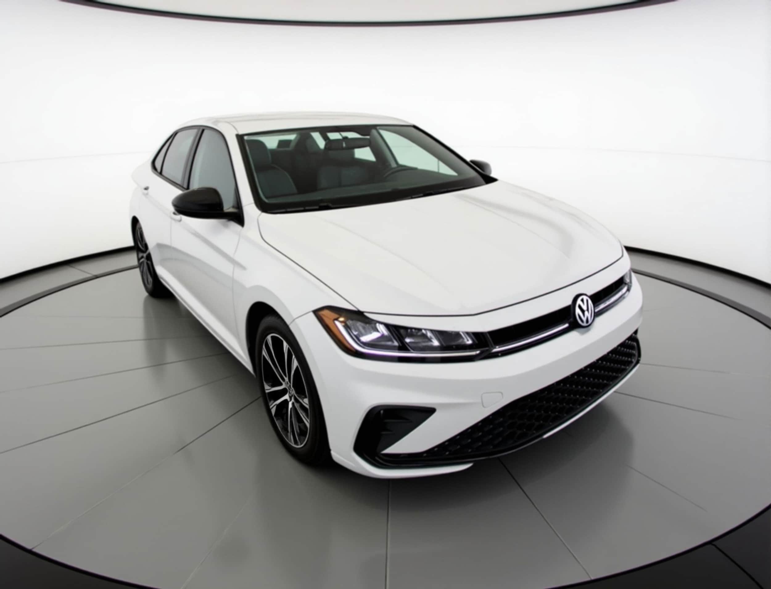 Thumbnail: 2025 Volkswagen Jetta - 1