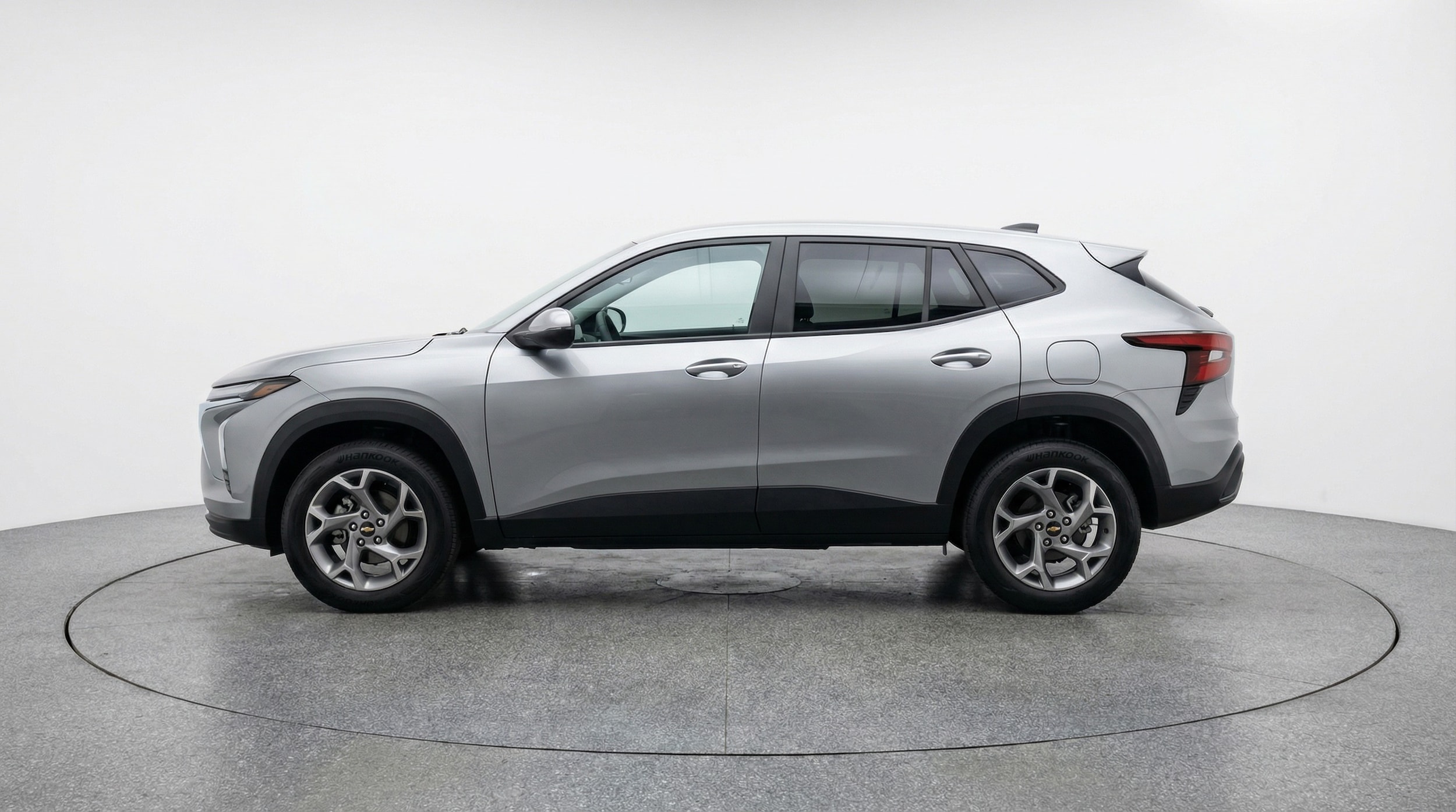 Thumbnail: 2025 Chevrolet Trax - 4