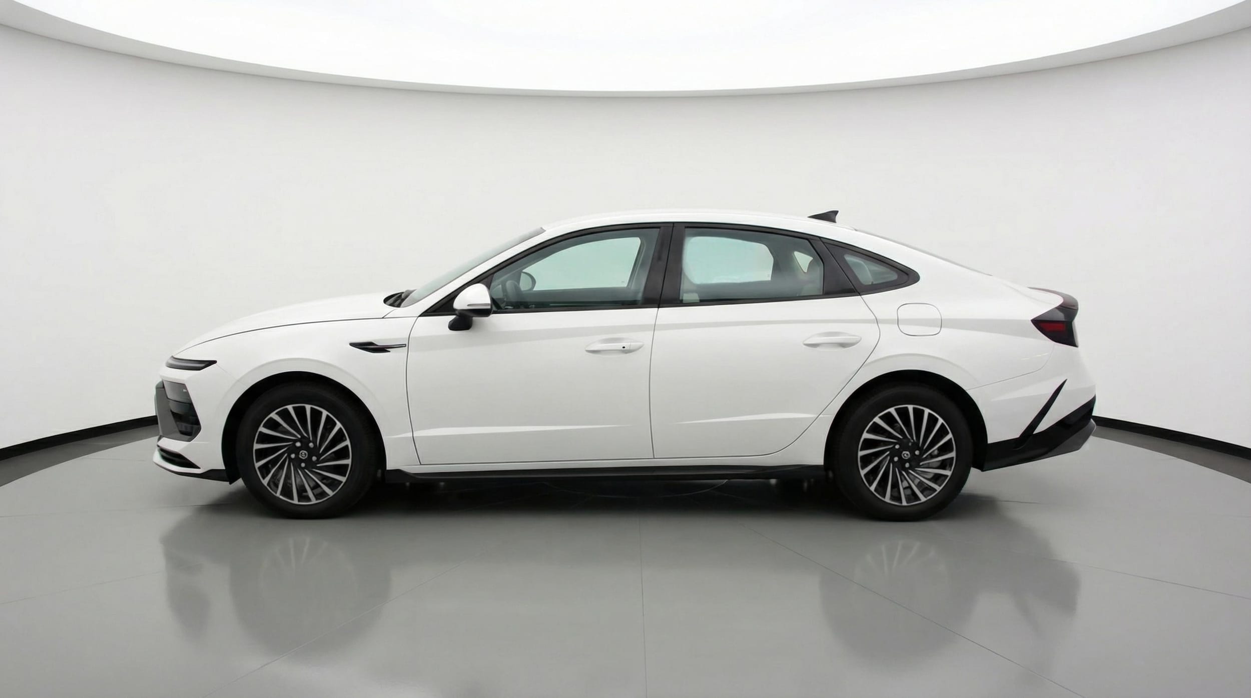 Thumbnail: 2025 Hyundai Sonata - 4