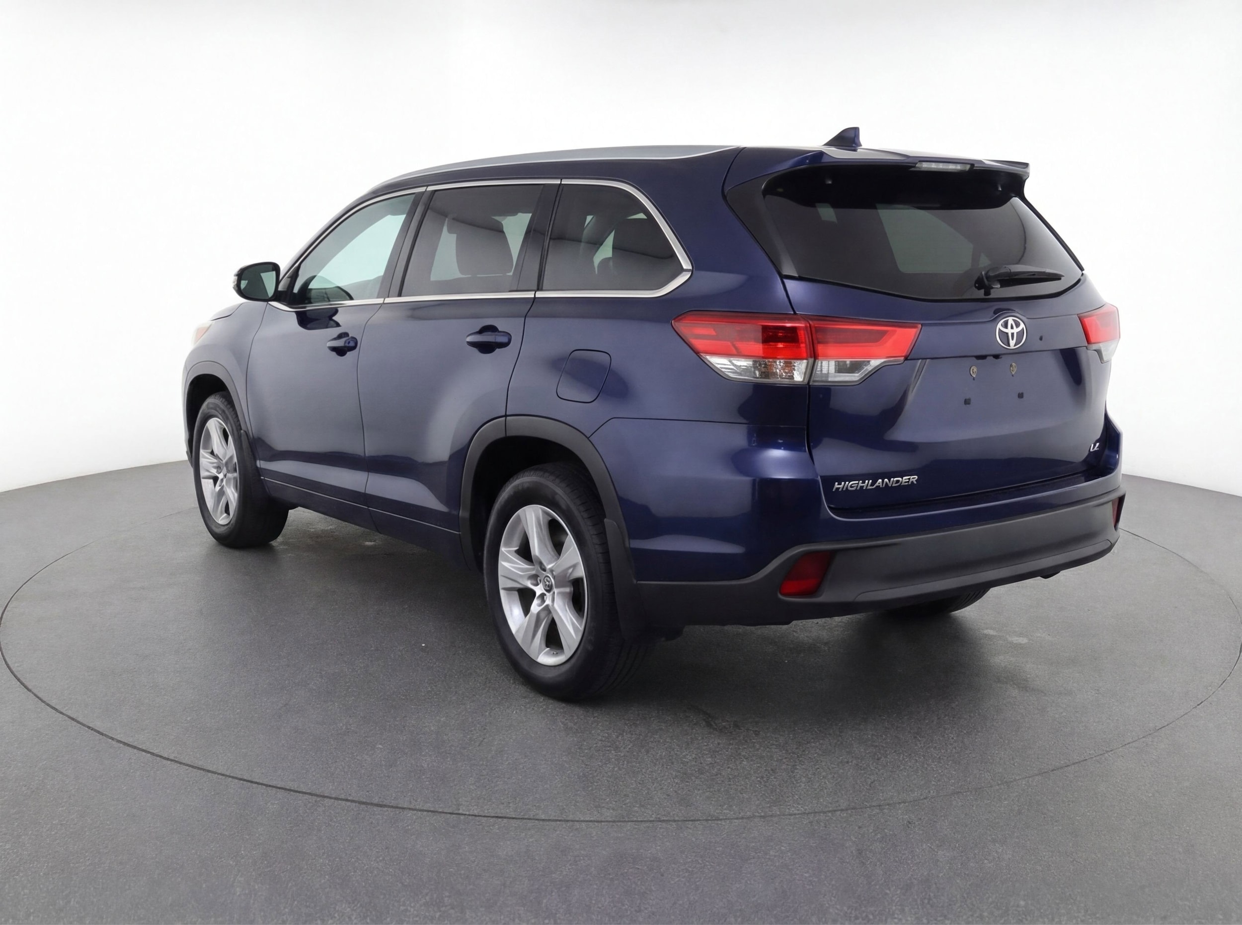 Thumbnail: 2025 Toyota Highlander - 6