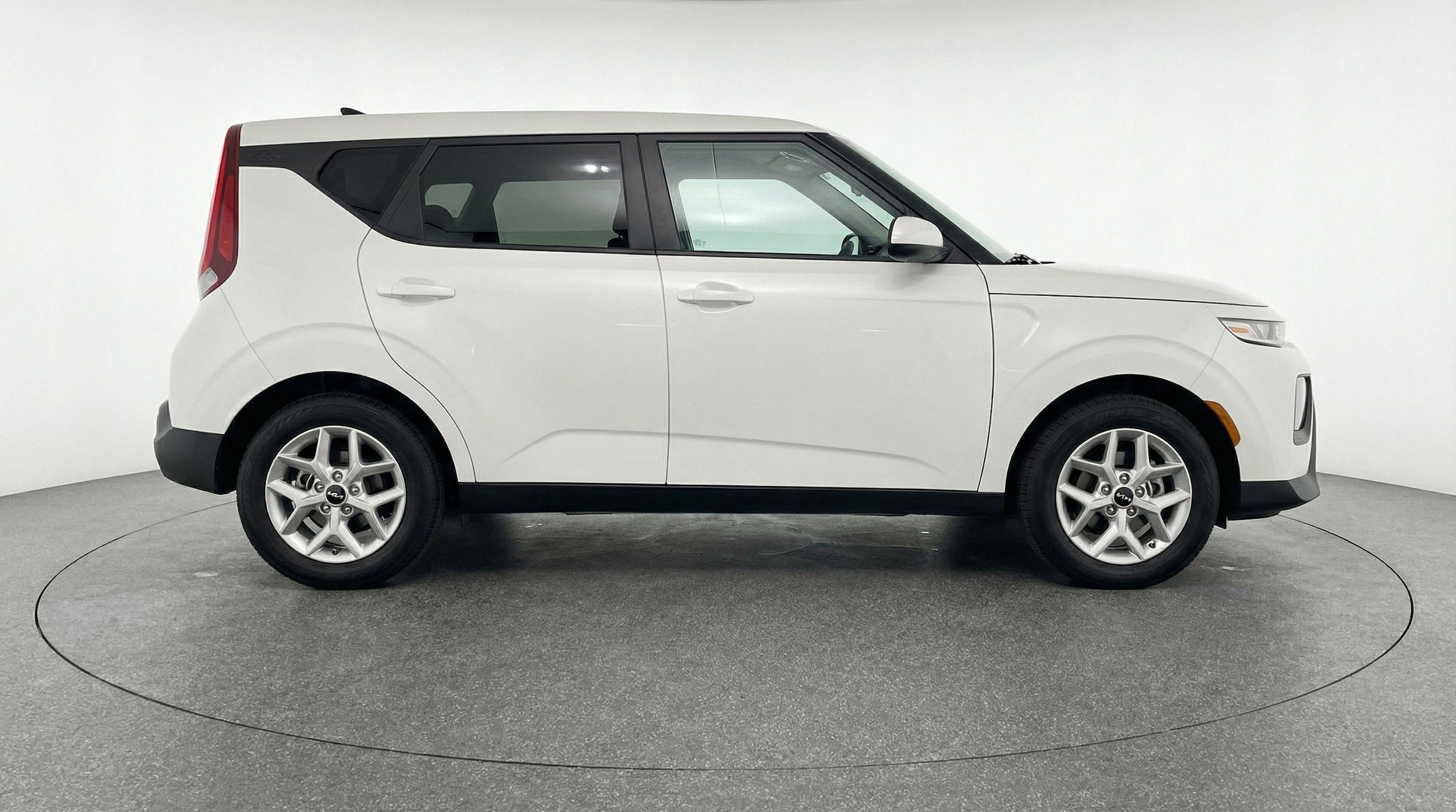 Thumbnail: 2025 Kia Soul - 11