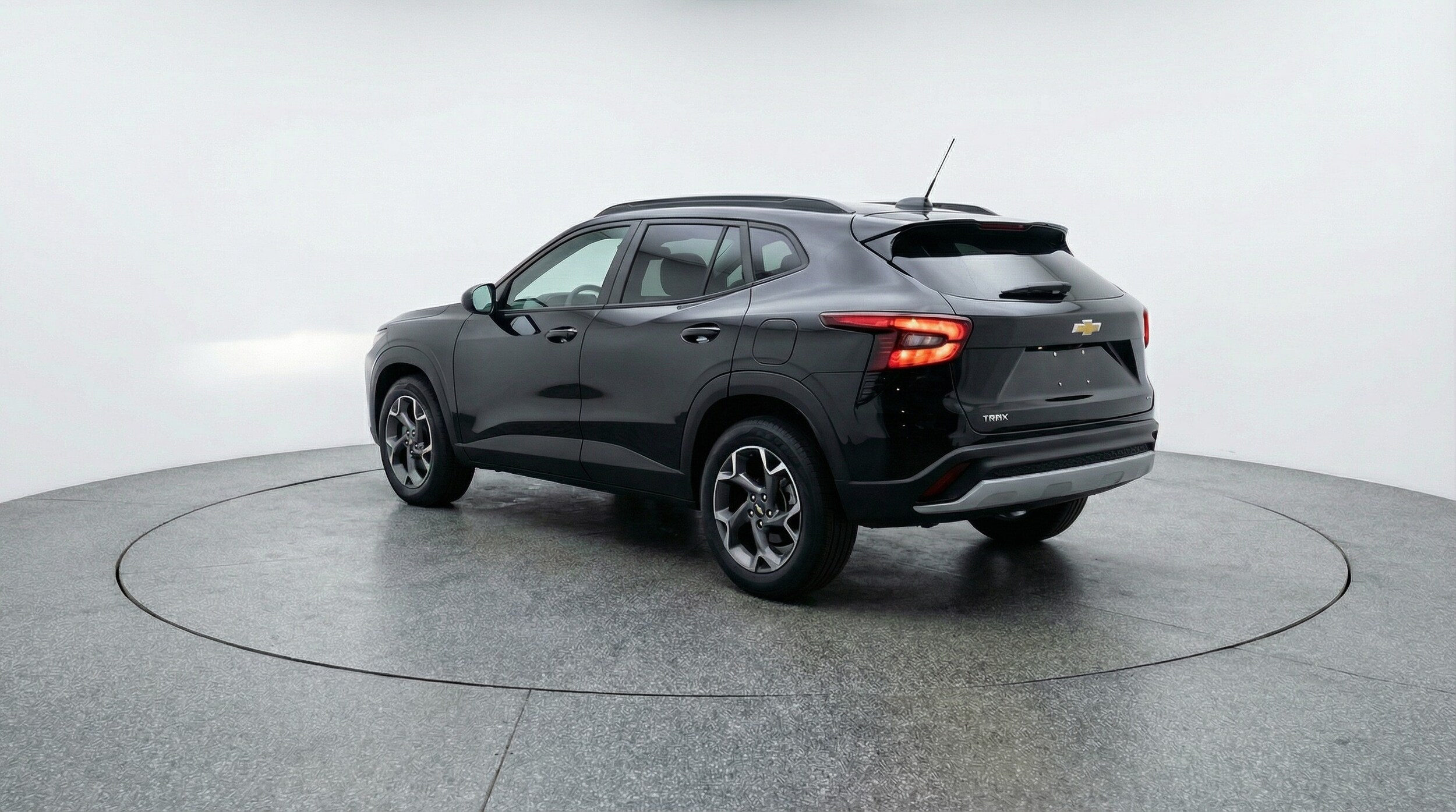 Thumbnail: 2025 Chevrolet Trax - 5