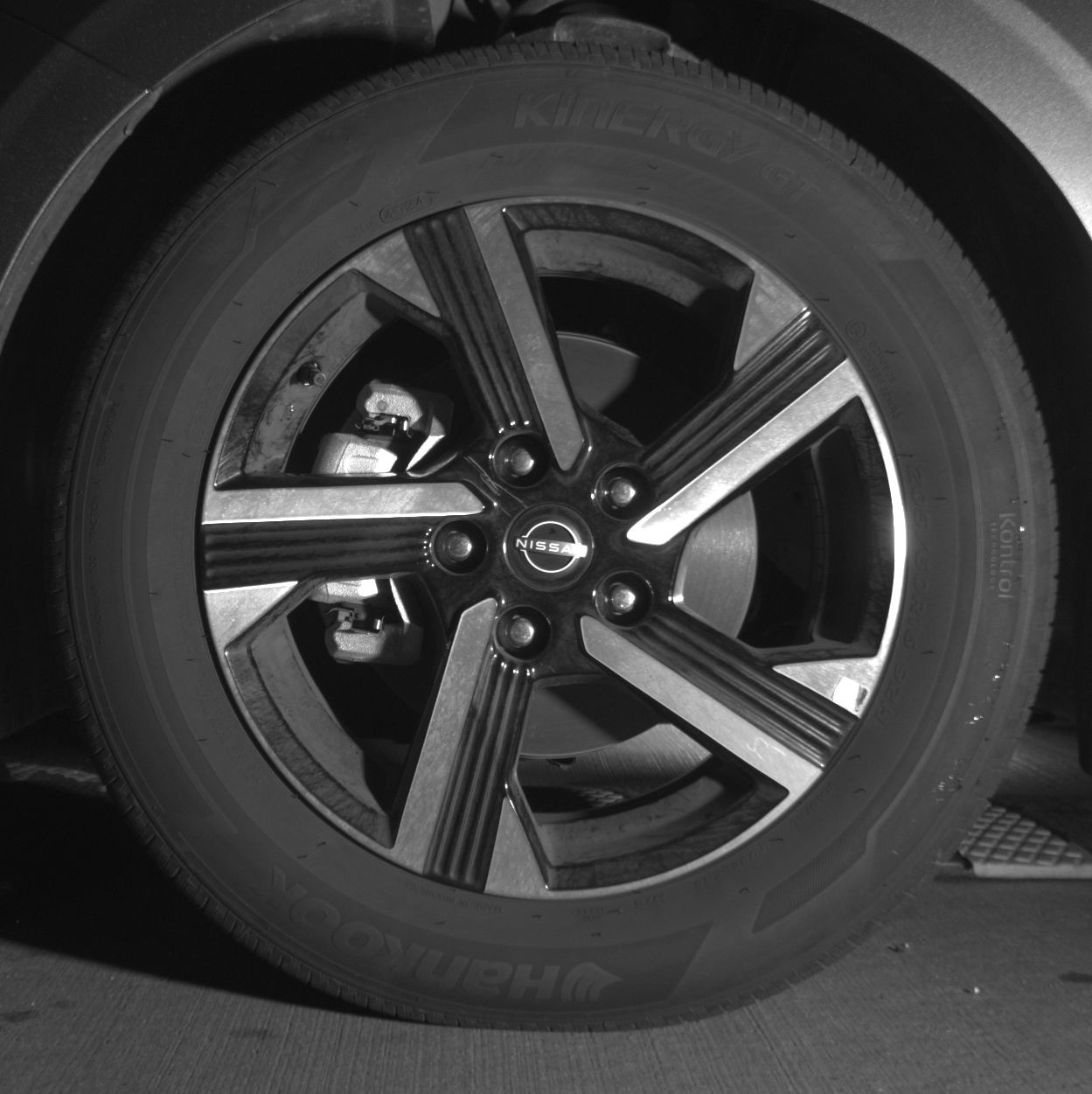 Thumbnail: 2025 Nissan Sentra - 9