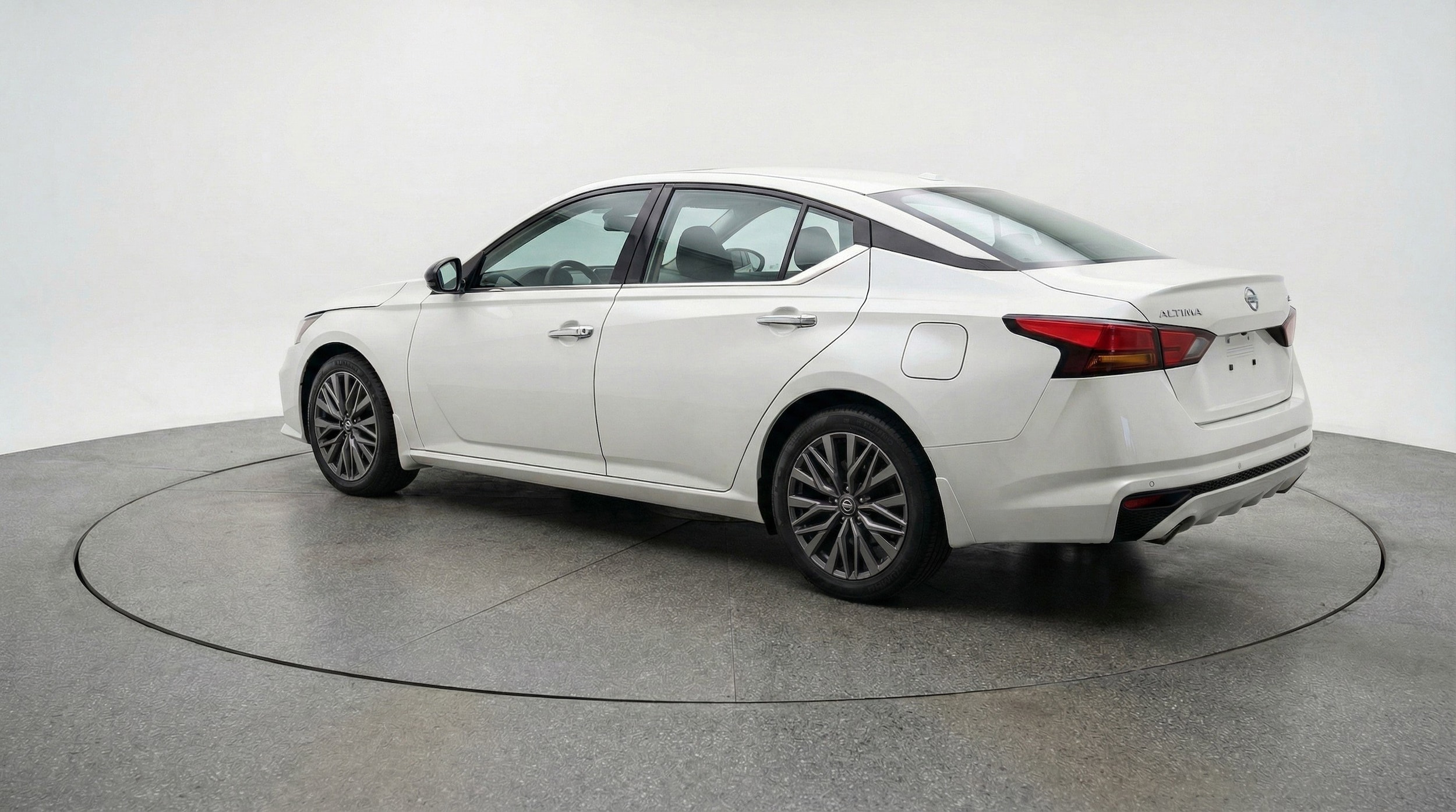 Thumbnail: 2025 Nissan Altima - 6
