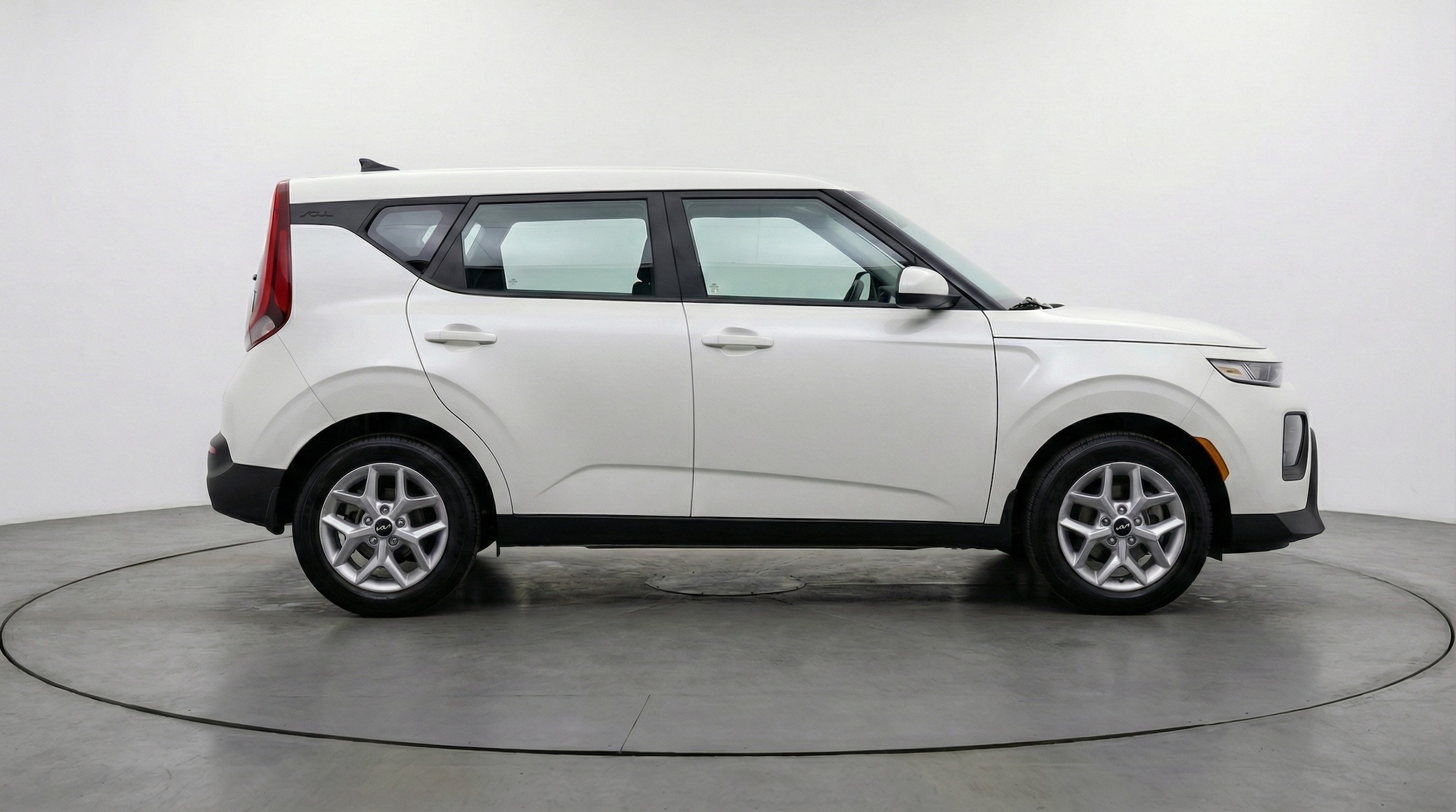 Thumbnail: 2025 Kia Soul - 8