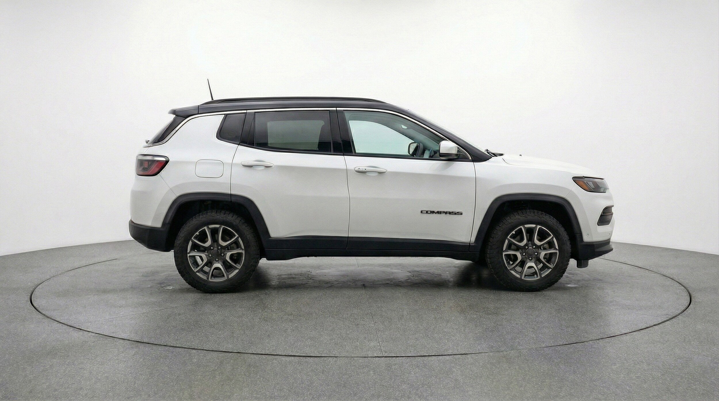 Thumbnail: 2025 Jeep Compass - 11