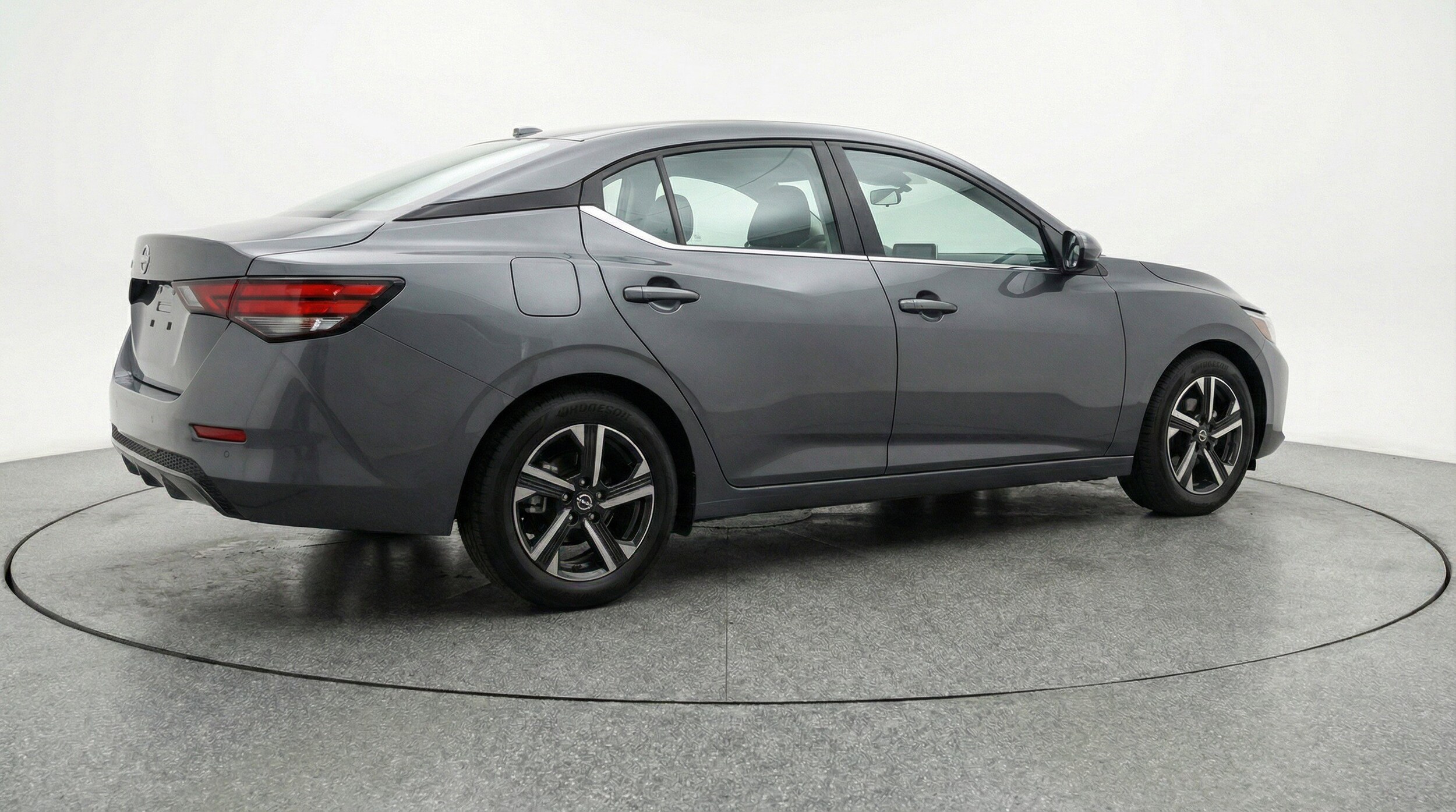 Thumbnail: 2025 Nissan Sentra - 9