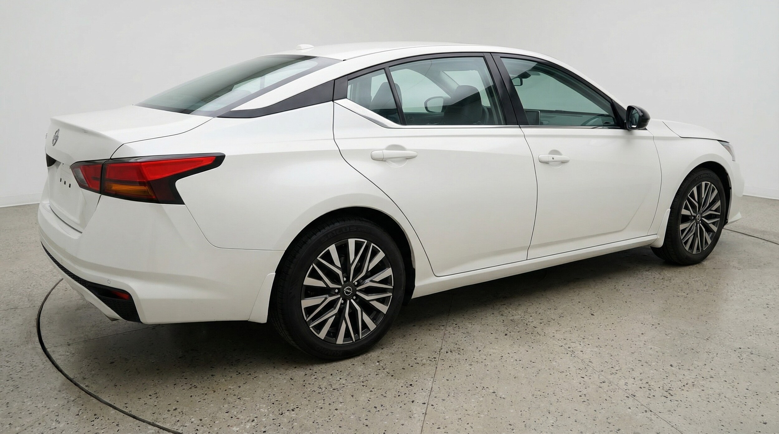 Thumbnail: 2025 Nissan Altima - 7