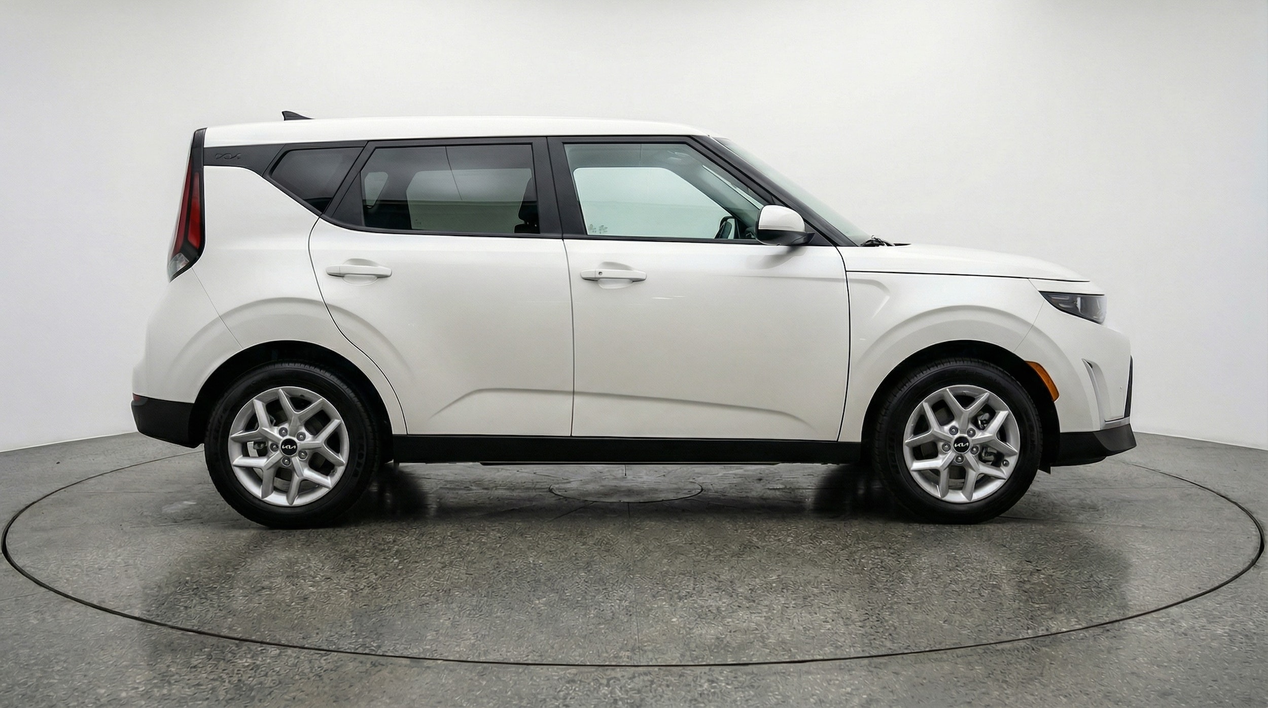 Thumbnail: 2025 Kia Soul - 8