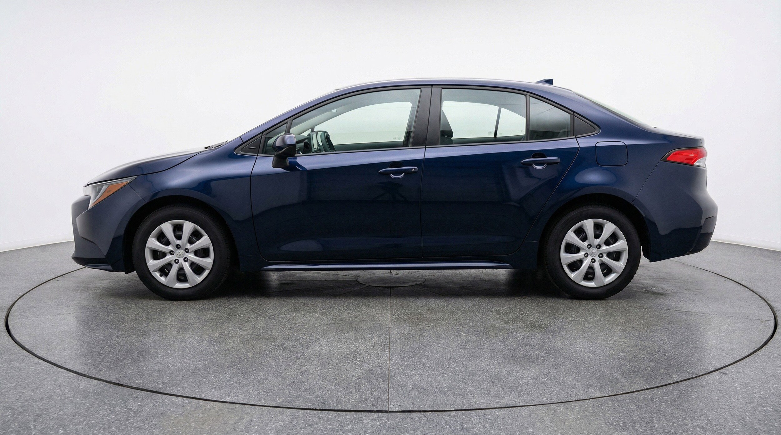 Thumbnail: 2025 Toyota Corolla - 5