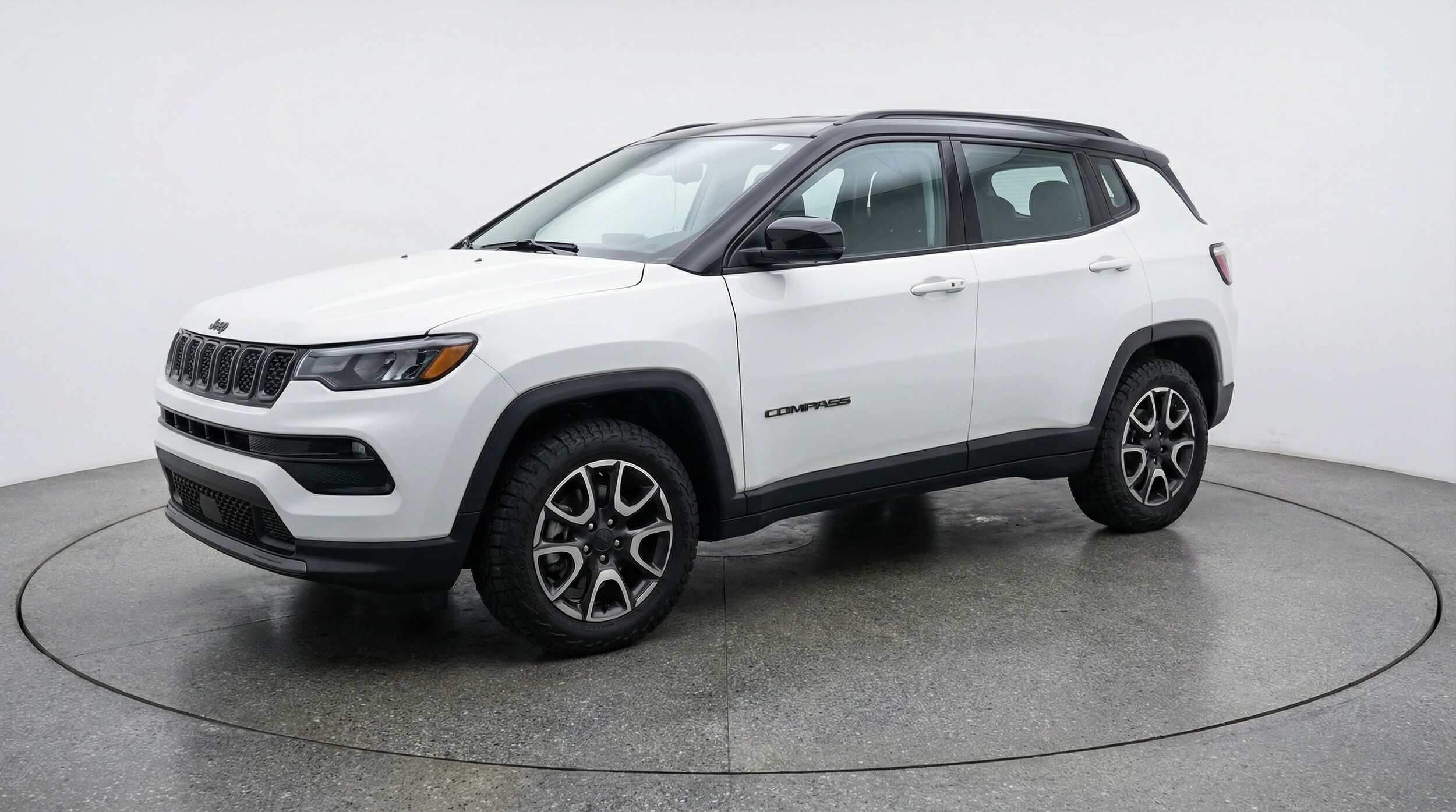 Thumbnail: 2025 Jeep Compass - 3
