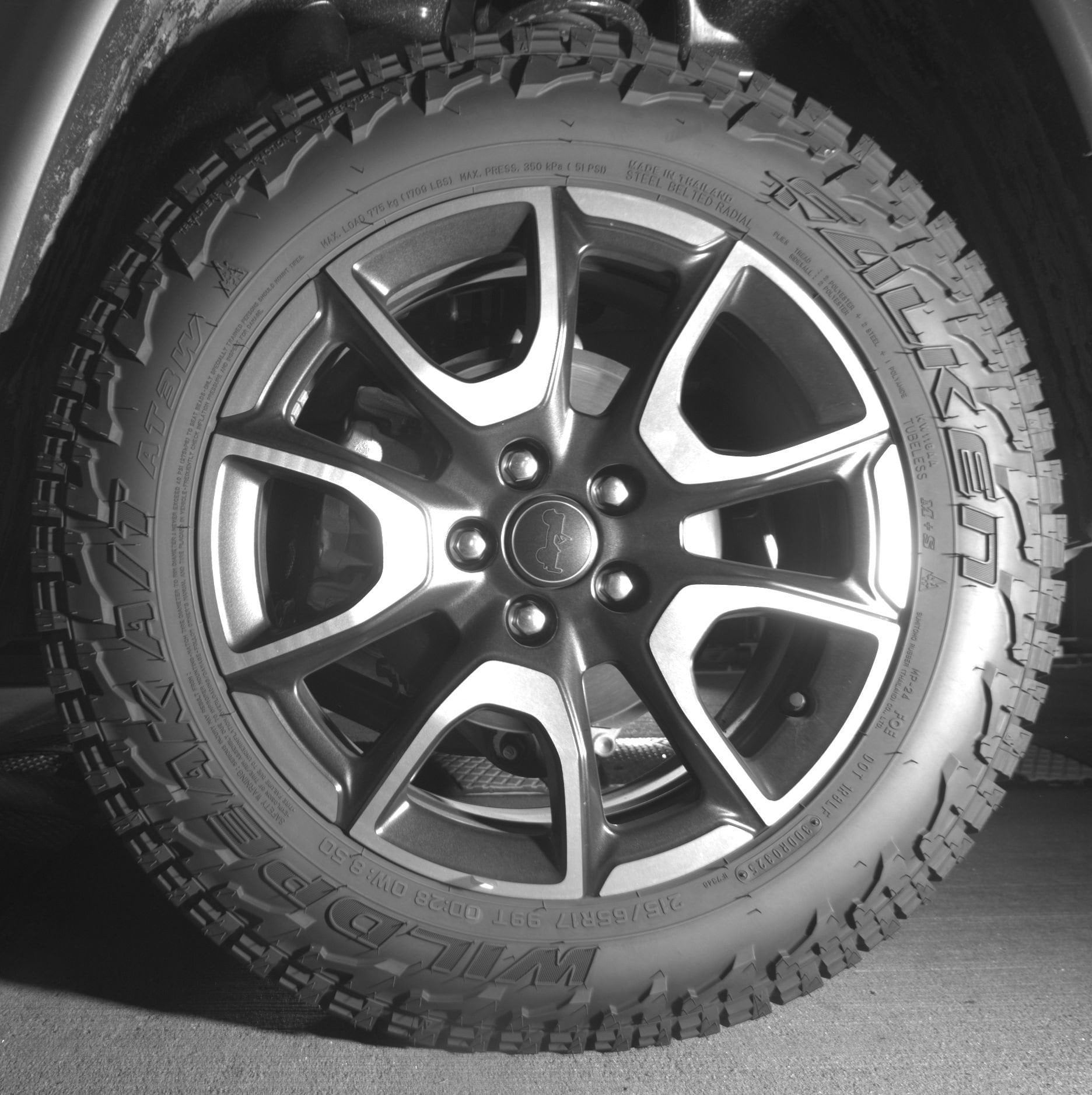 Thumbnail: 2025 Jeep Compass - 14