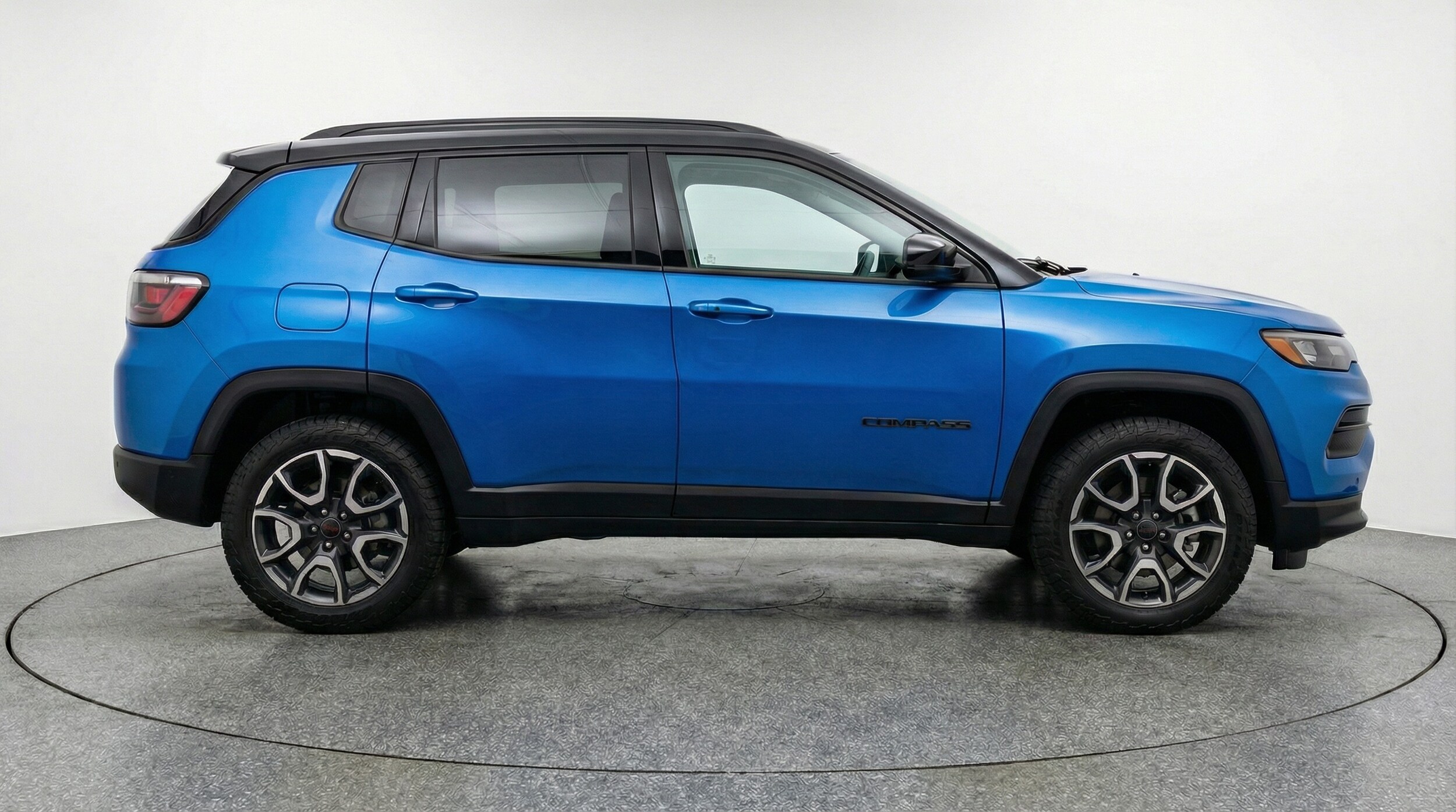 Thumbnail: 2025 Jeep Compass - 8