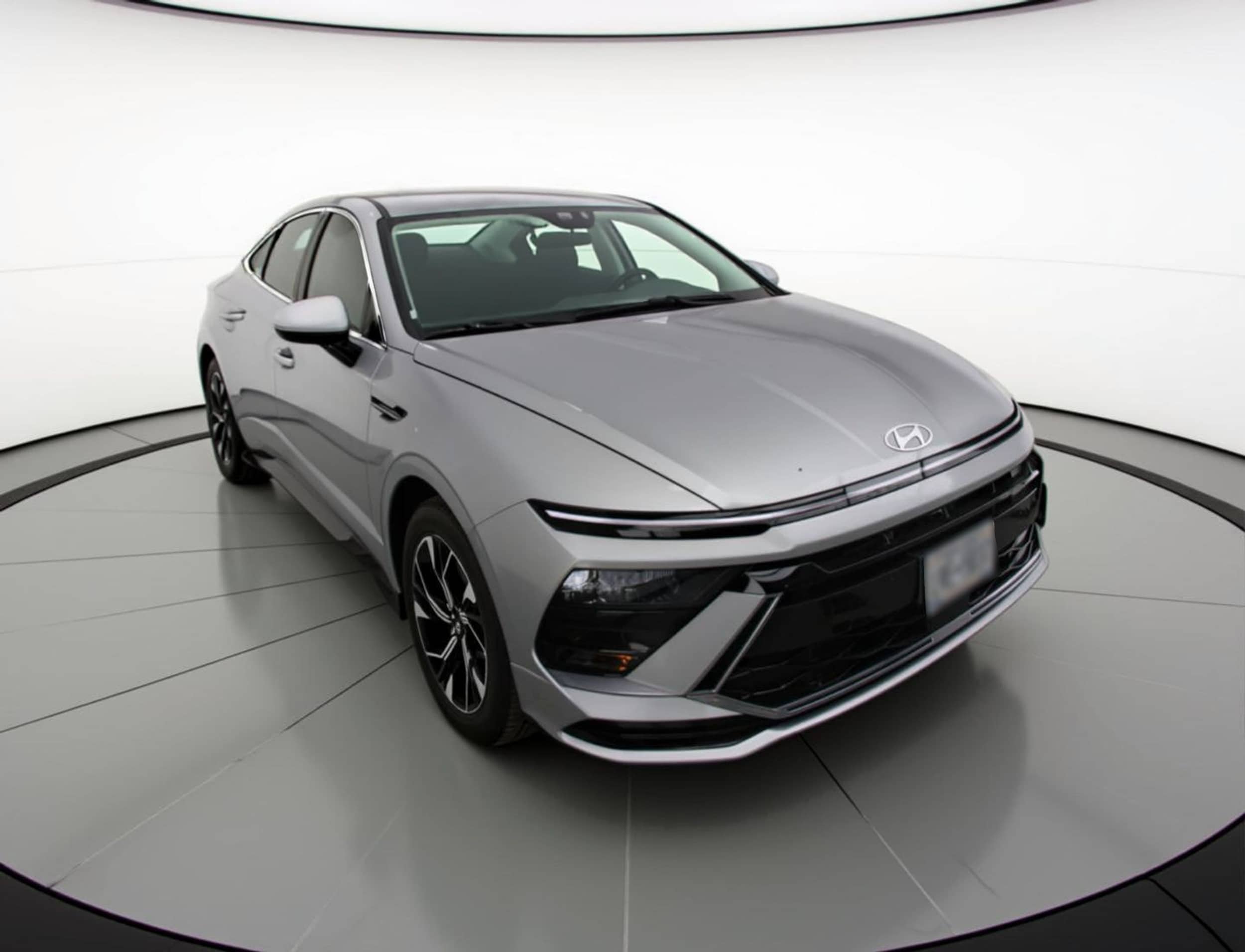 Thumbnail: 2025 Hyundai Sonata - 1