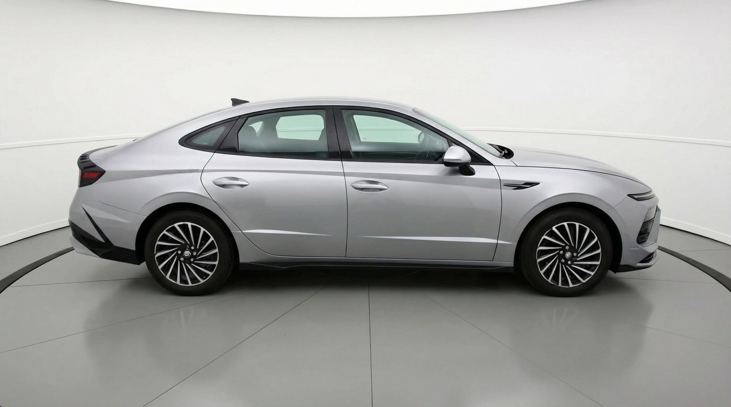 Thumbnail: 2025 Hyundai Sonata - 8