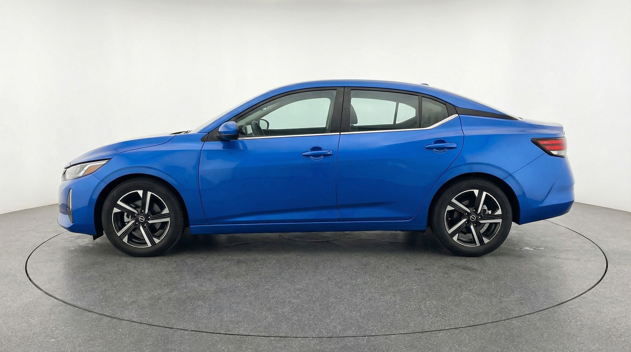 Thumbnail: 2025 Nissan Sentra - 5