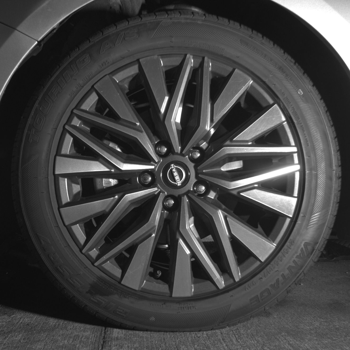 Thumbnail: 2025 Nissan Altima - 9