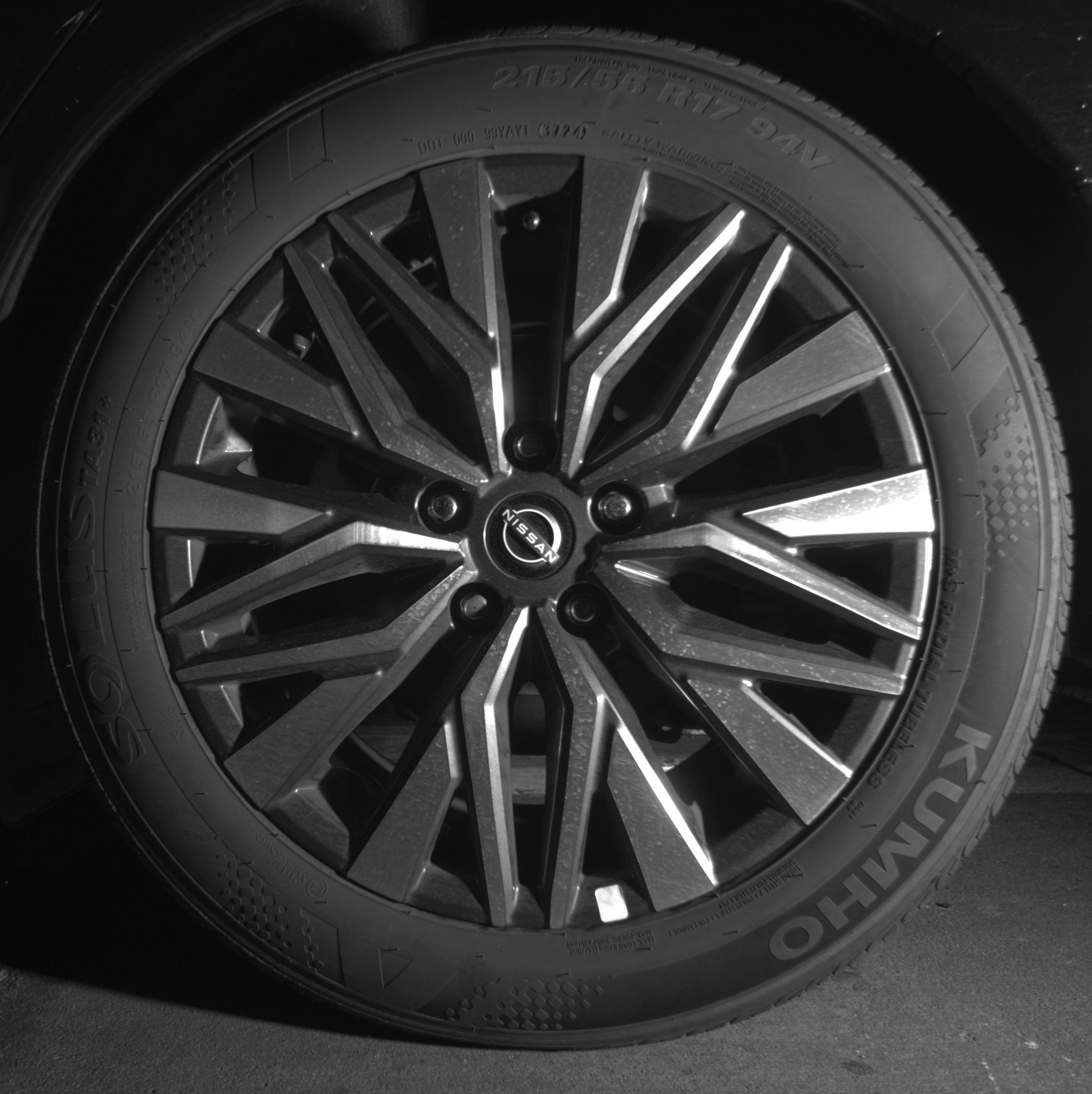 Thumbnail: 2025 Nissan Altima - 14