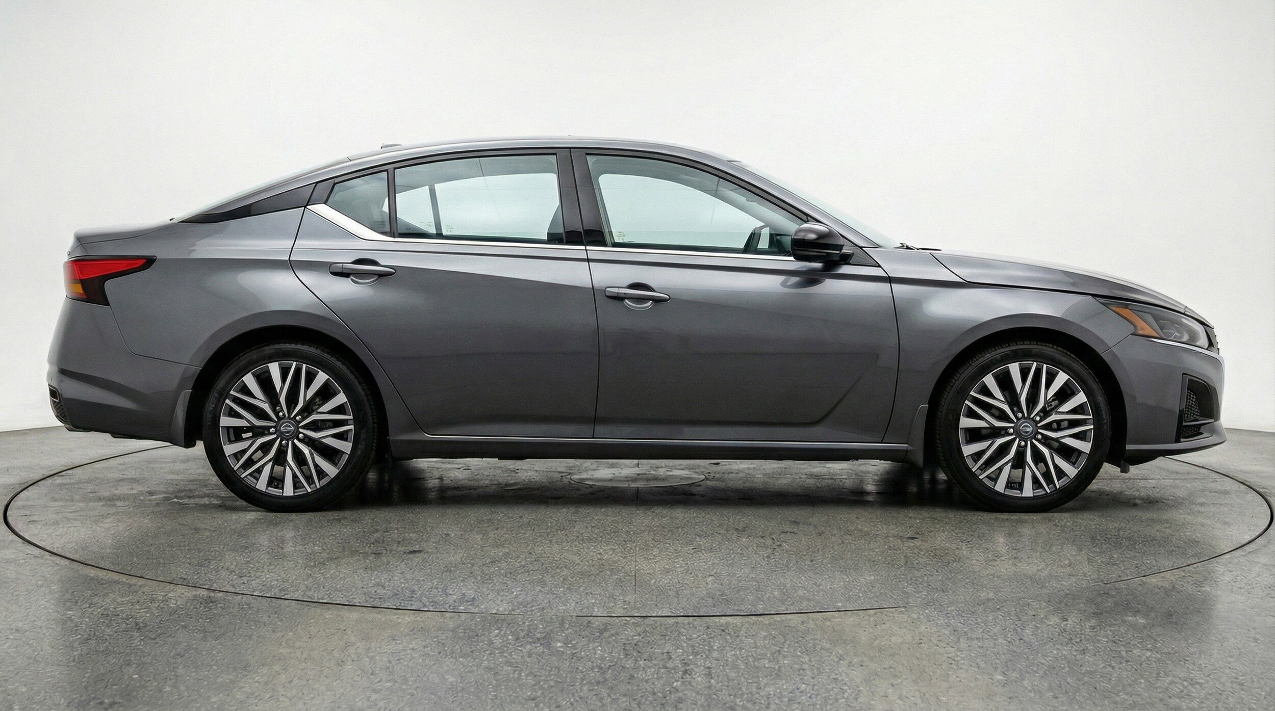 Thumbnail: 2025 Nissan Altima - 11