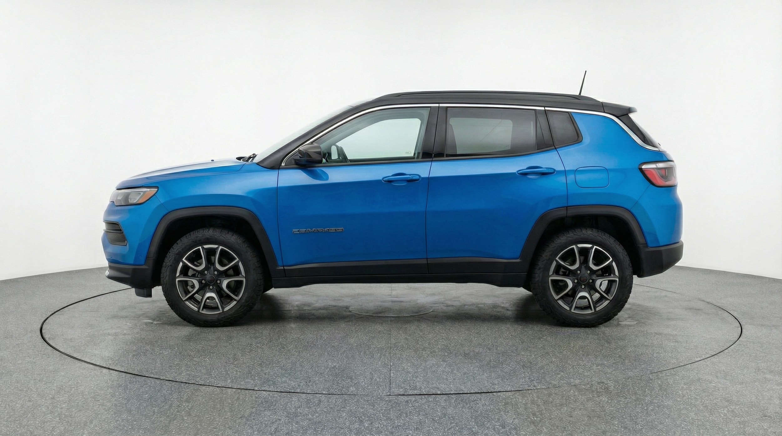 Thumbnail: 2025 Jeep Compass - 4