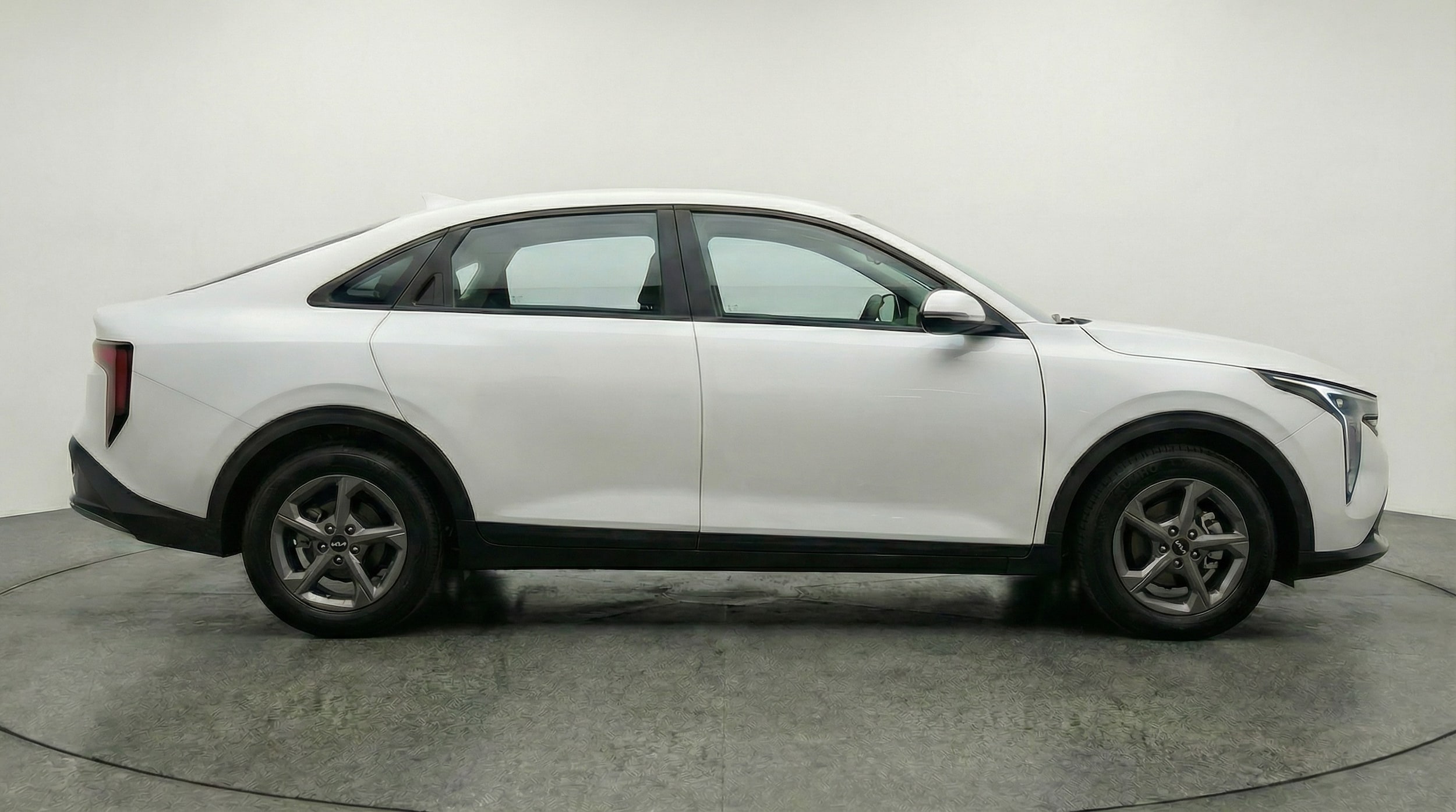 Thumbnail: 2025 Kia K4 - 8