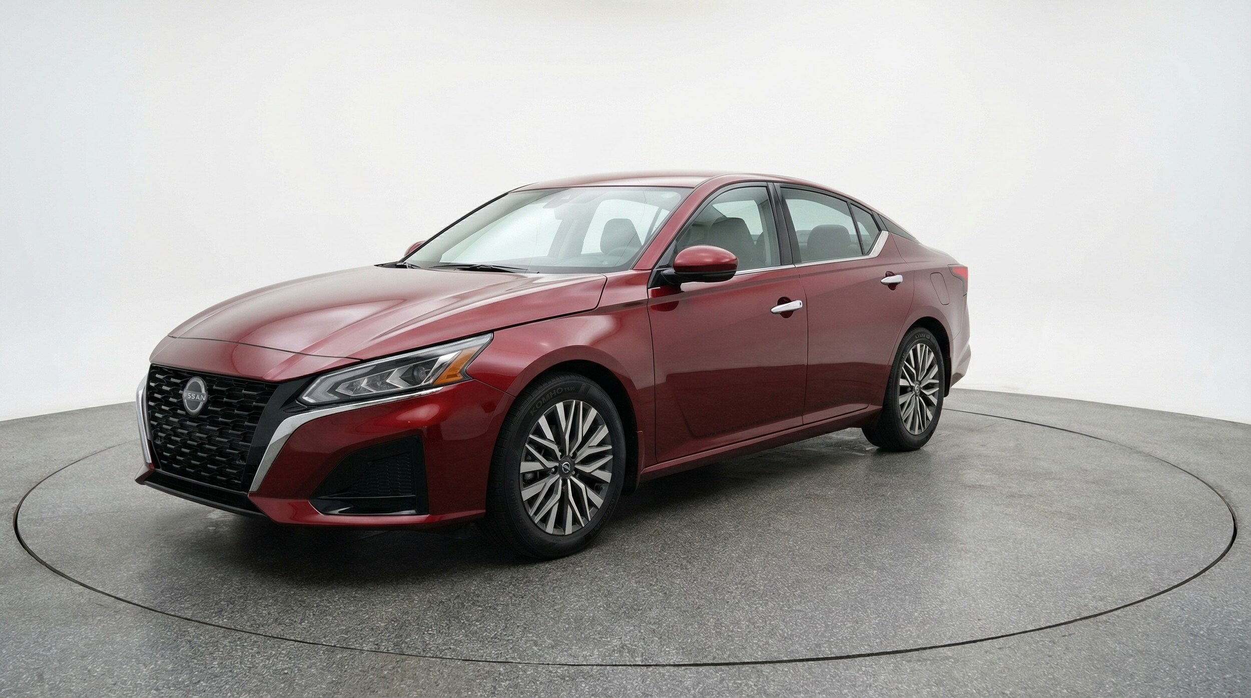 Thumbnail: 2025 Nissan Altima - 3