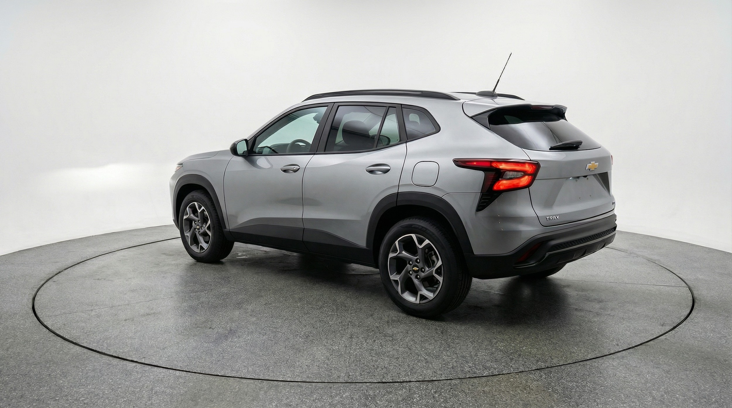 Thumbnail: 2025 Chevrolet Trax - 5