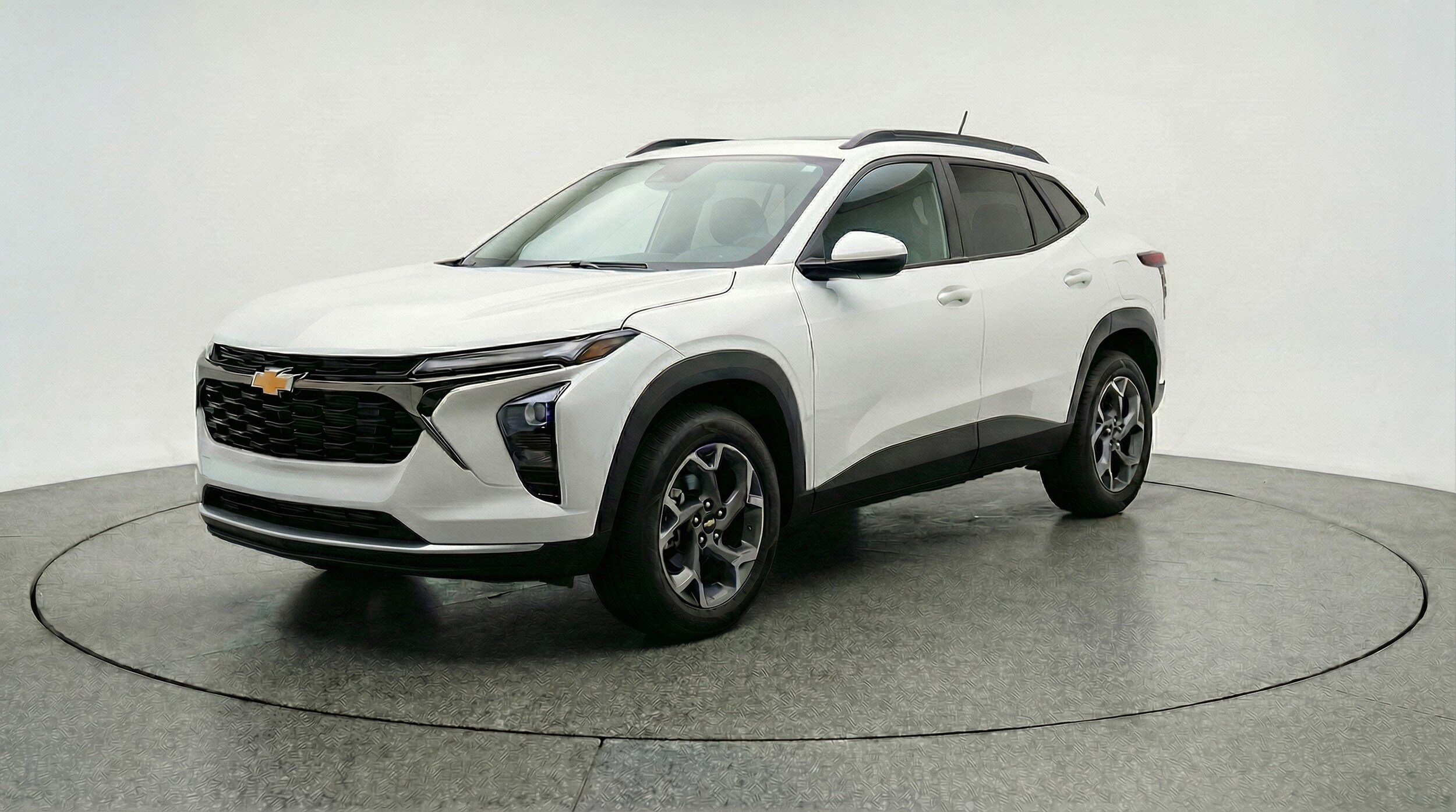 Thumbnail: 2025 Chevrolet Trax - 3