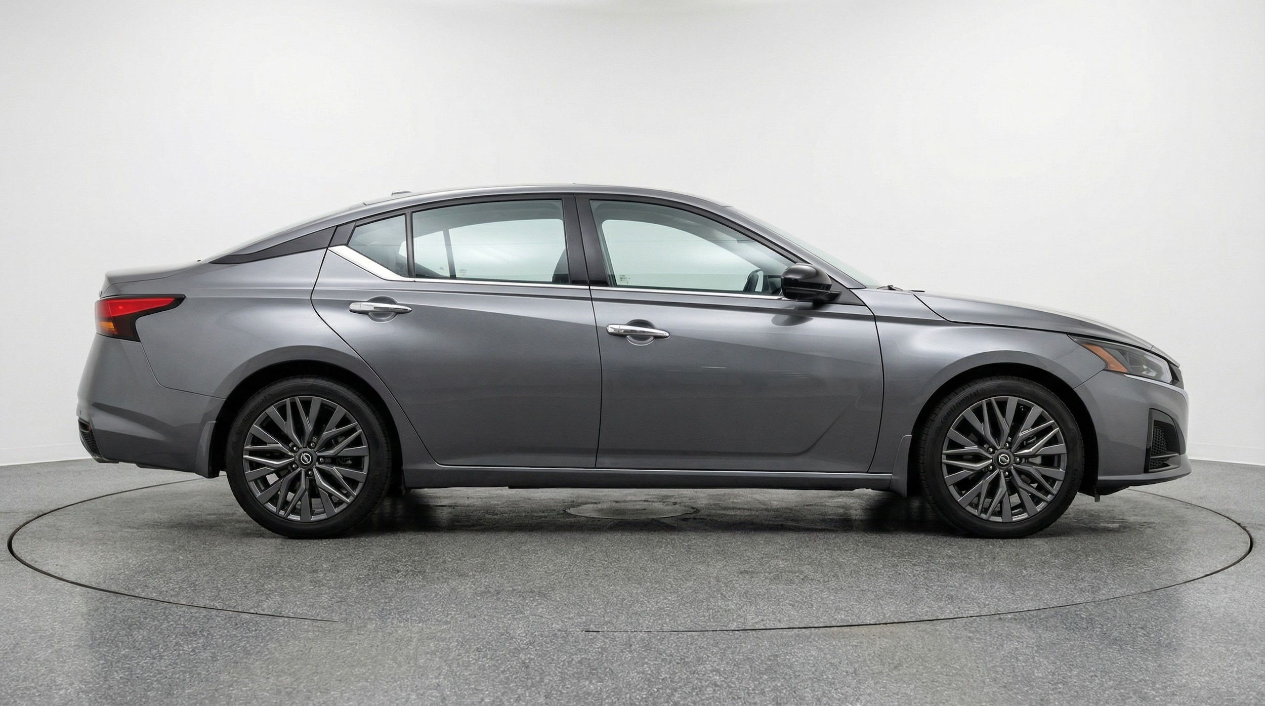 Thumbnail: 2025 Nissan Altima - 8