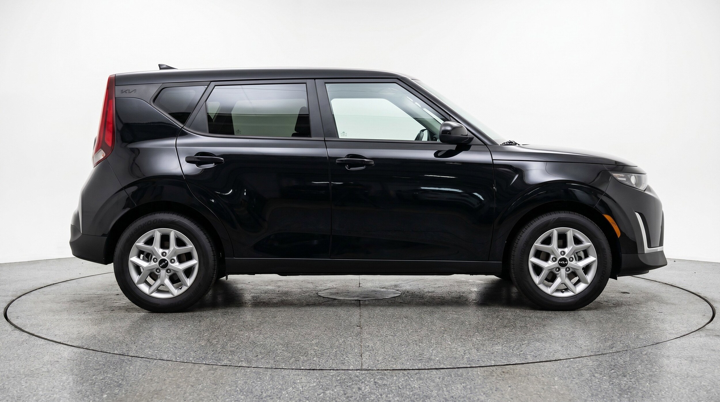 Thumbnail: 2025 Kia Soul - 11