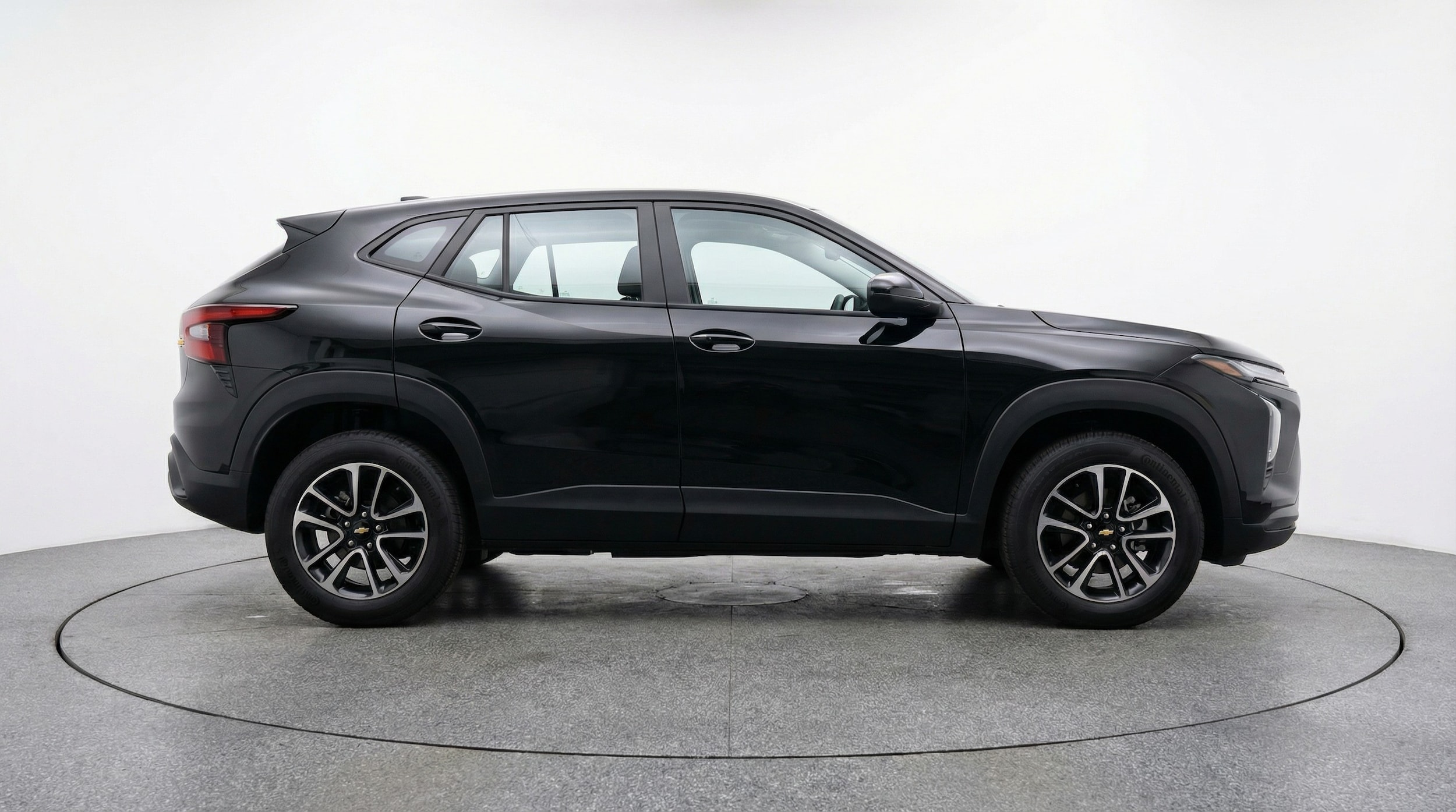 Thumbnail: 2025 Chevrolet TrailBlazer - 8