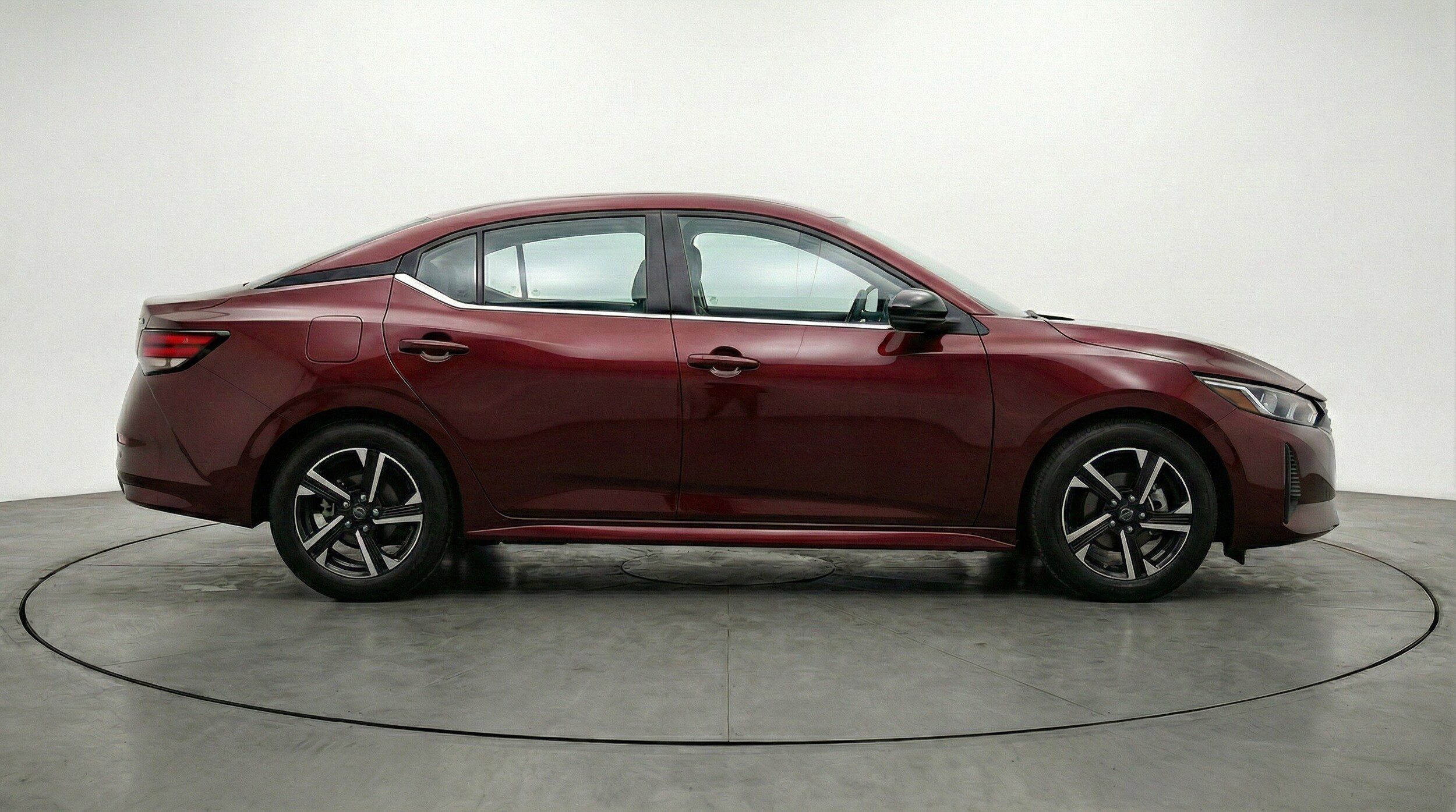 Thumbnail: 2025 Nissan Sentra - 11