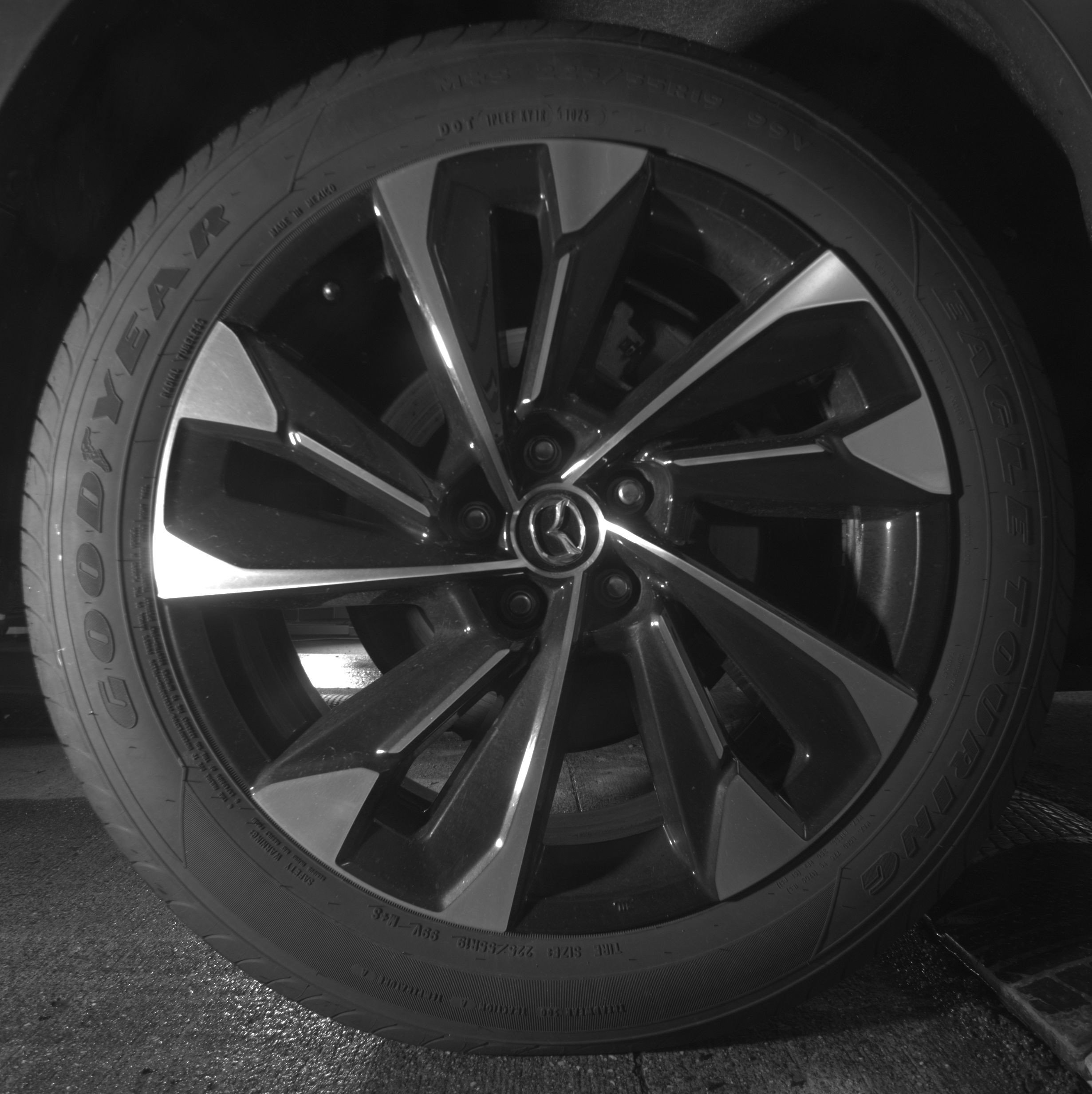 Thumbnail: 2025 Mazda CX-50 - 15