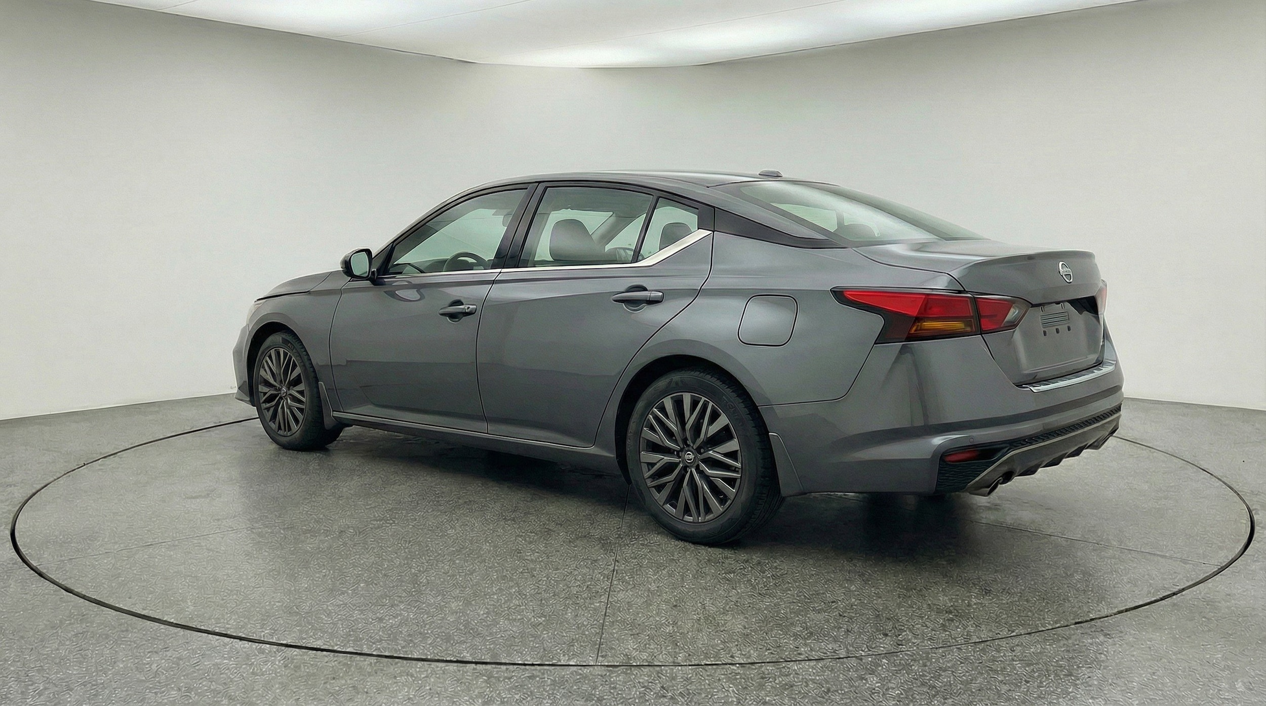 Thumbnail: 2025 Nissan Altima - 6