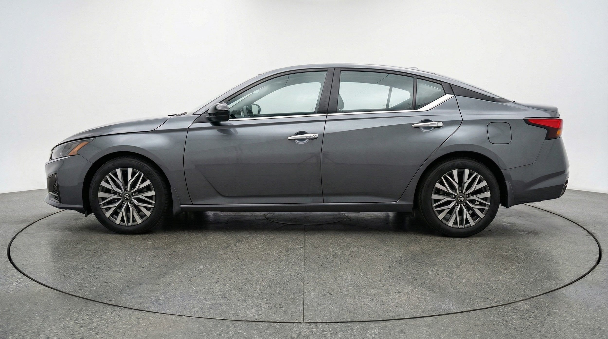 Thumbnail: 2025 Nissan Altima - 4