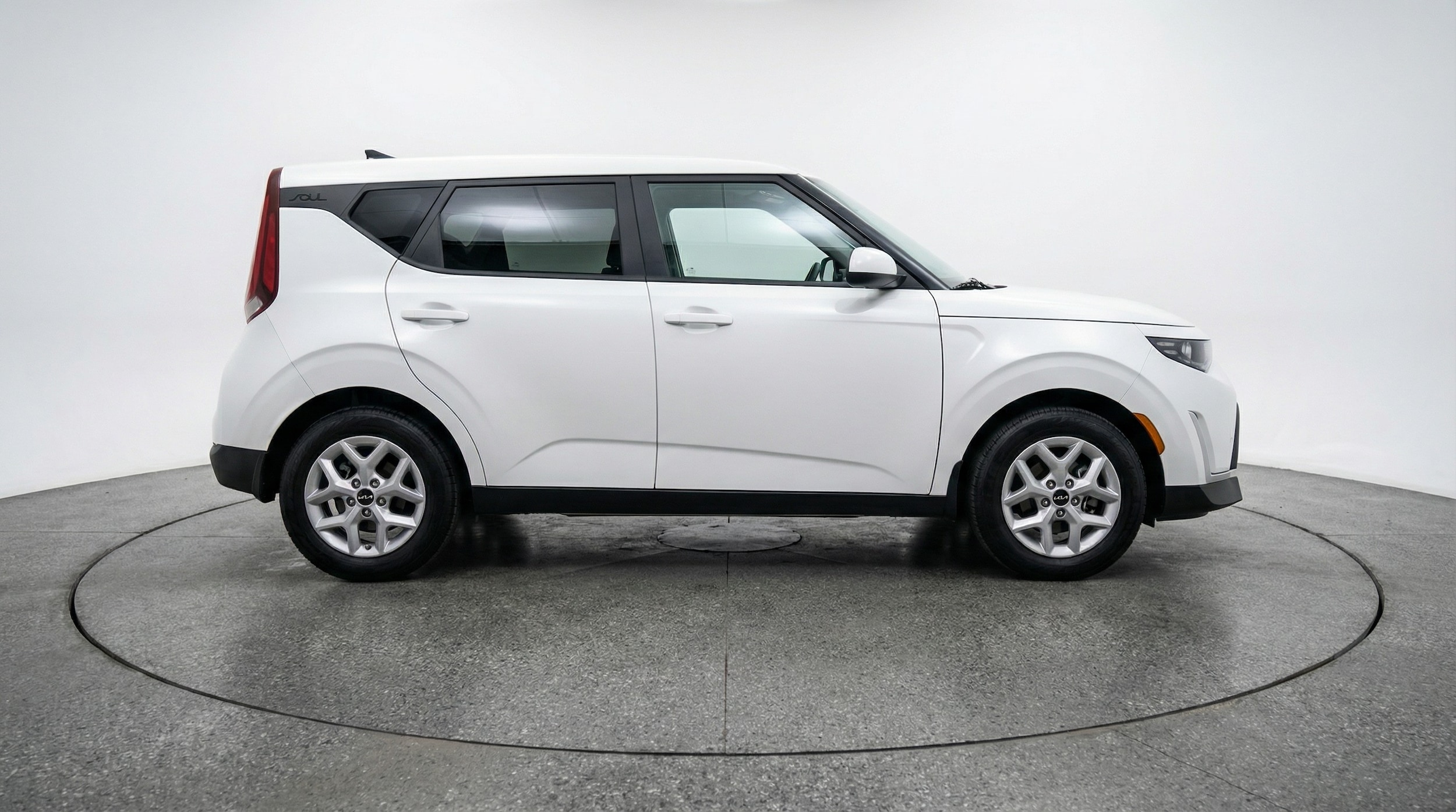 Thumbnail: 2025 Kia Soul - 8