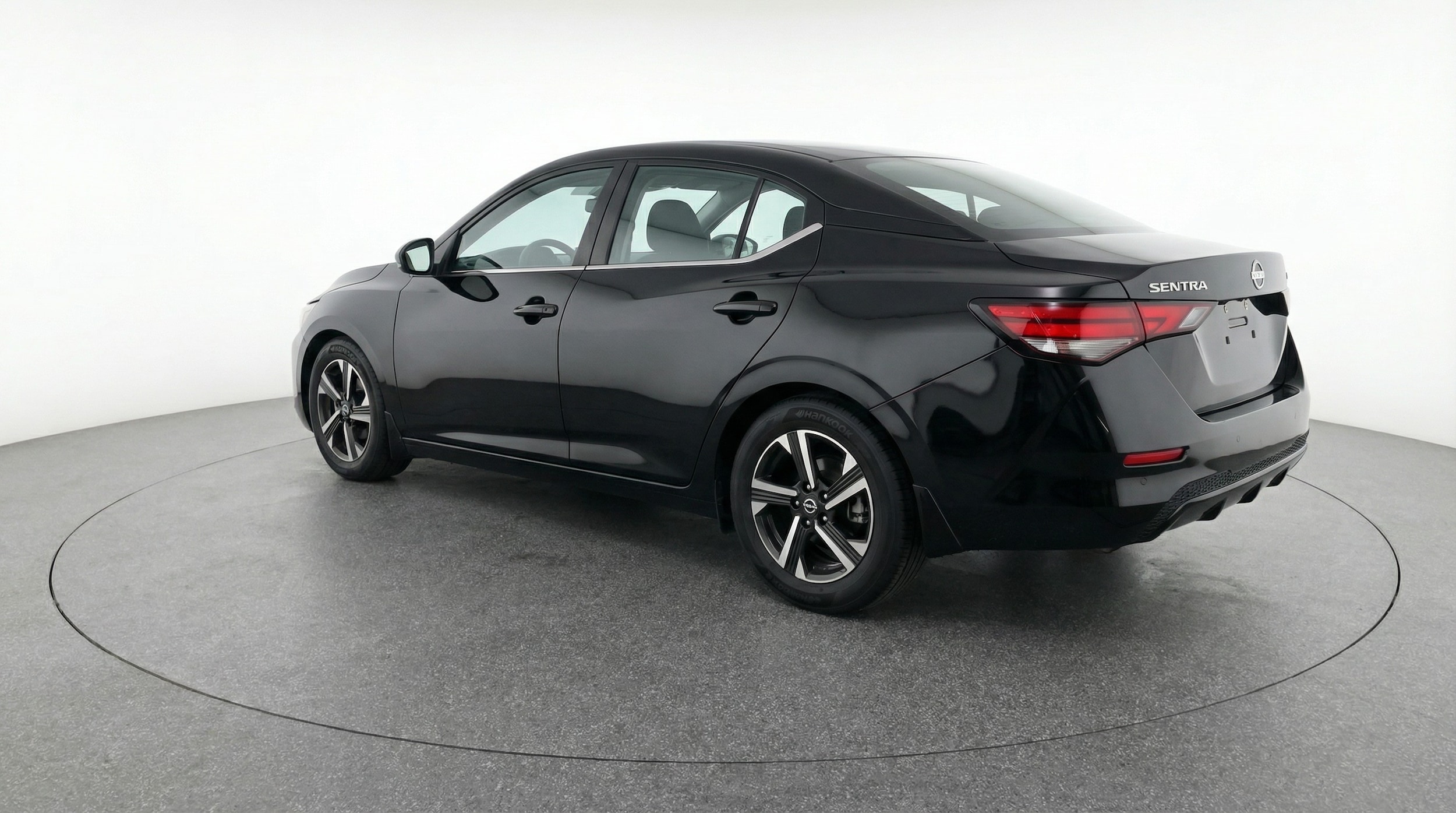 Thumbnail: 2025 Nissan Sentra - 5