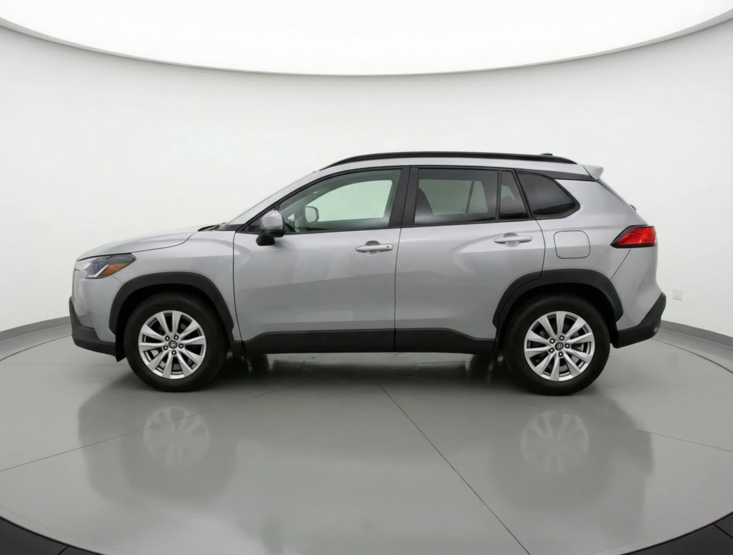 Thumbnail: 2025 Toyota Corolla Cross - 4