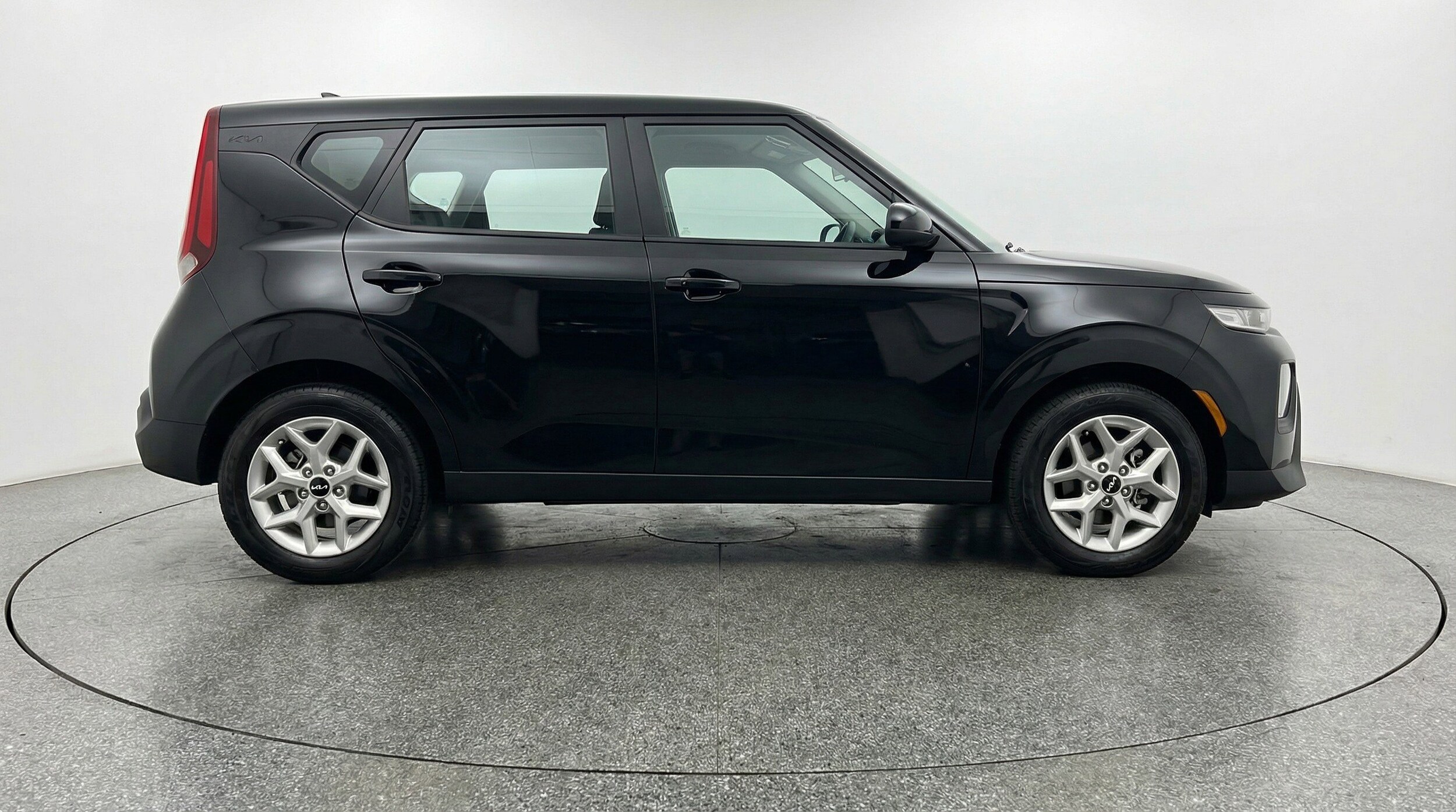 Thumbnail: 2025 Kia Soul - 11