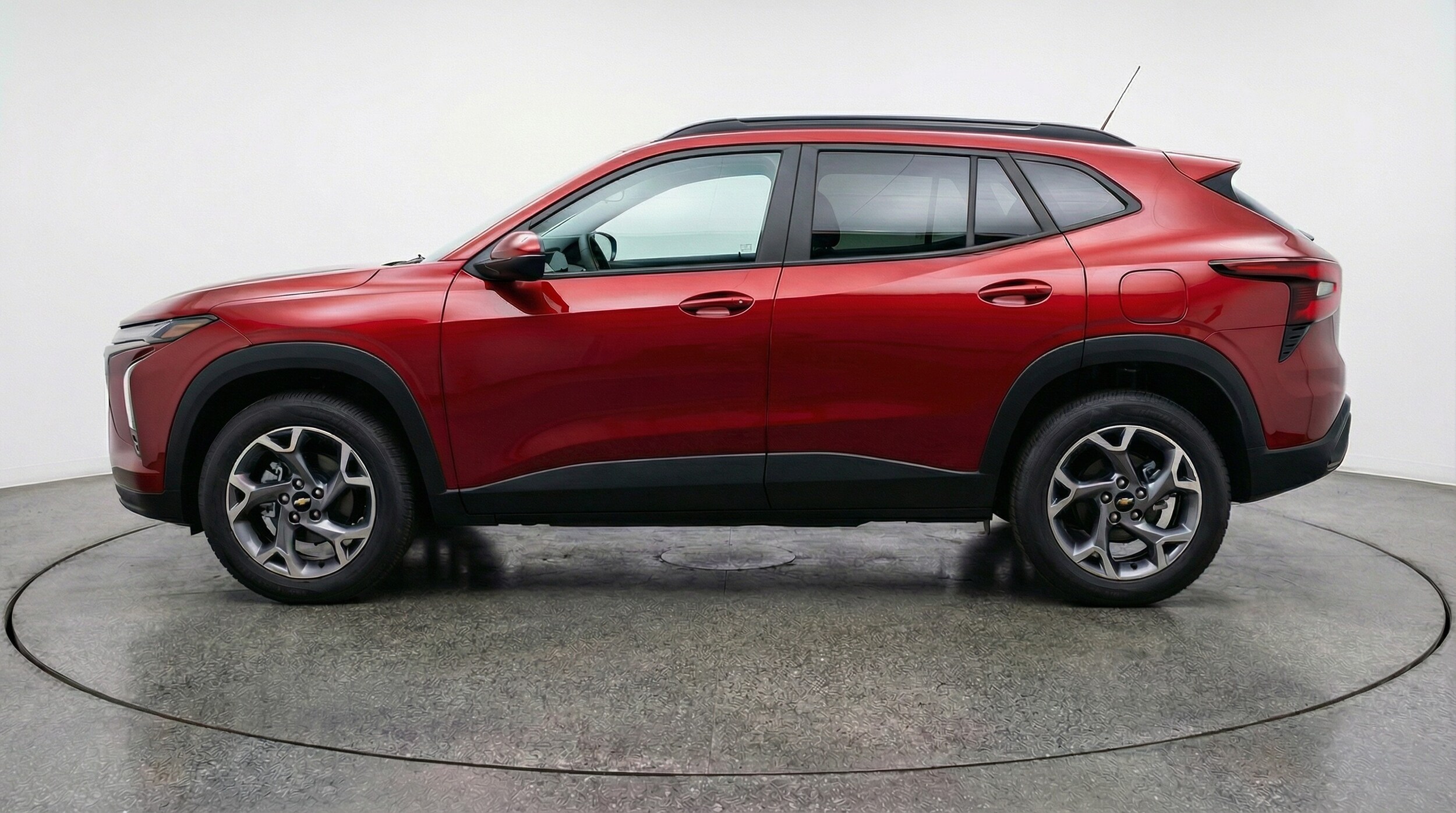 Thumbnail: 2025 Chevrolet Trax - 4