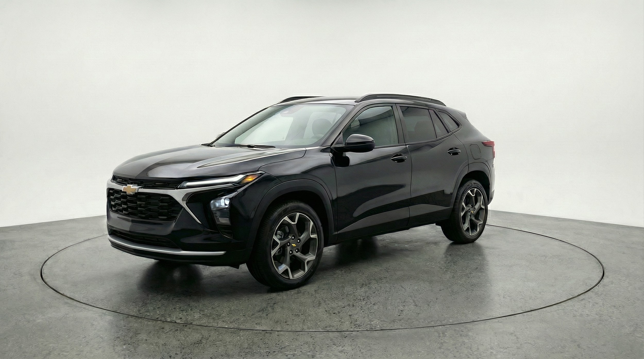 Thumbnail: 2025 Chevrolet Trax - 3