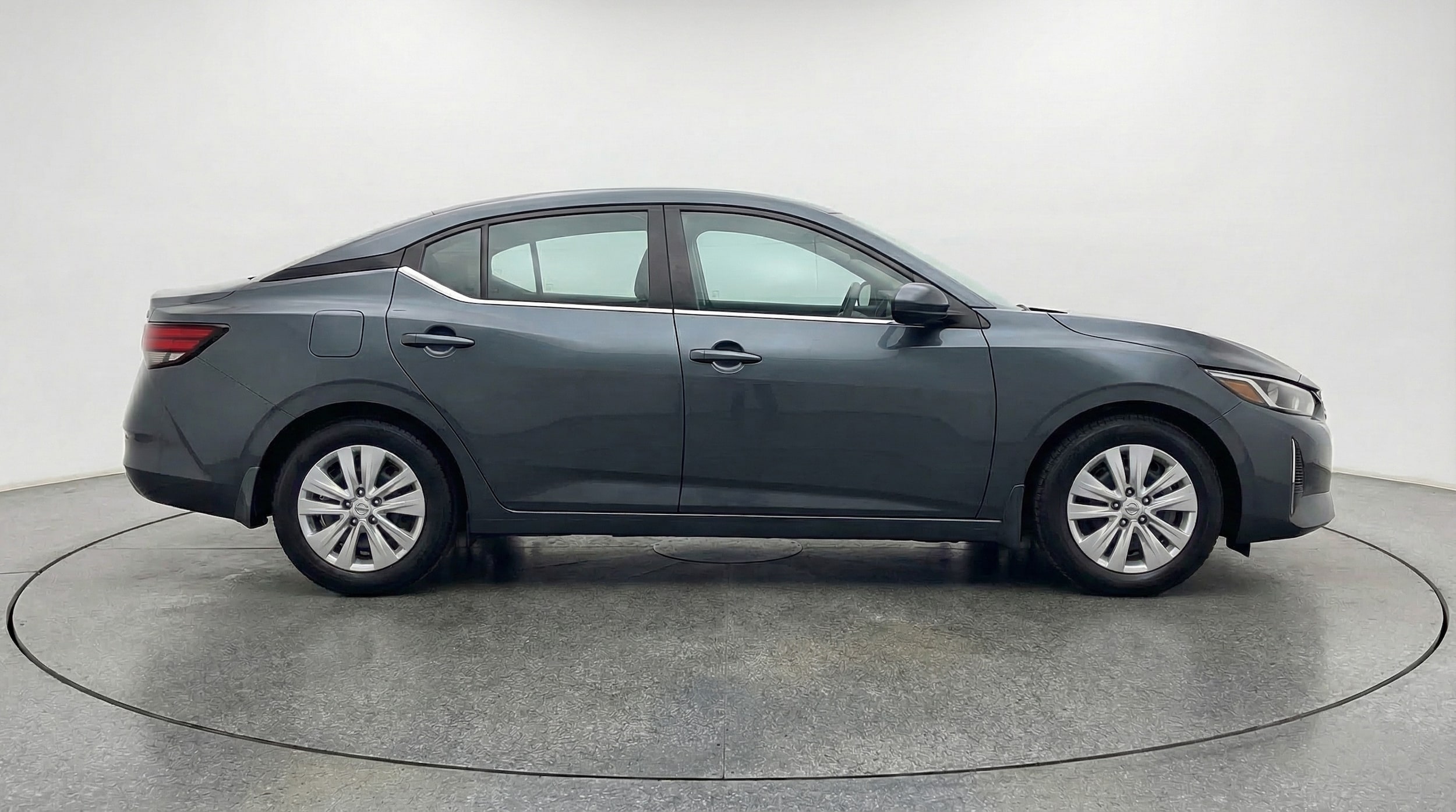 Thumbnail: 2025 Nissan Sentra - 8