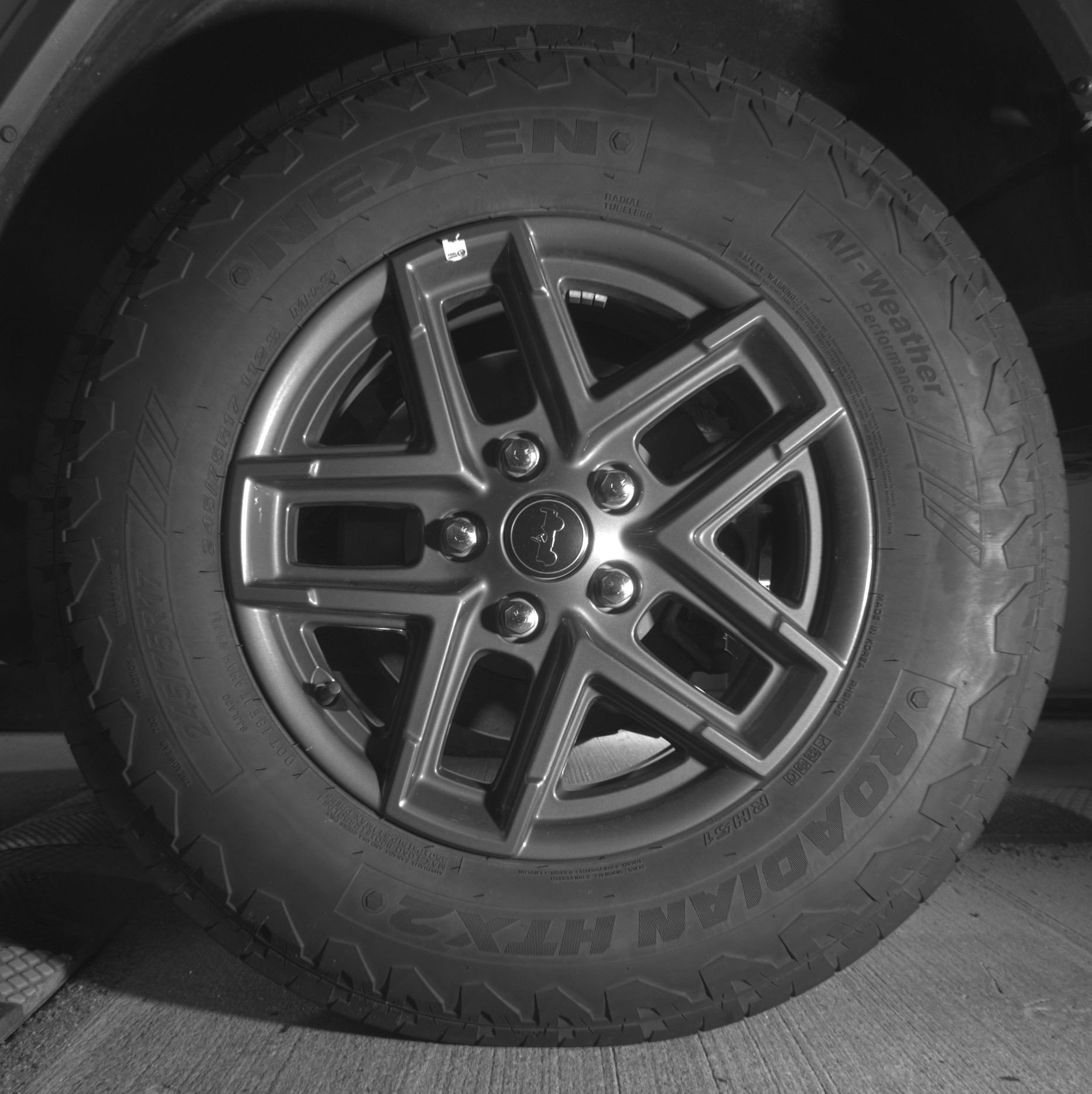 Thumbnail: 2025 Jeep Wrangler - 14