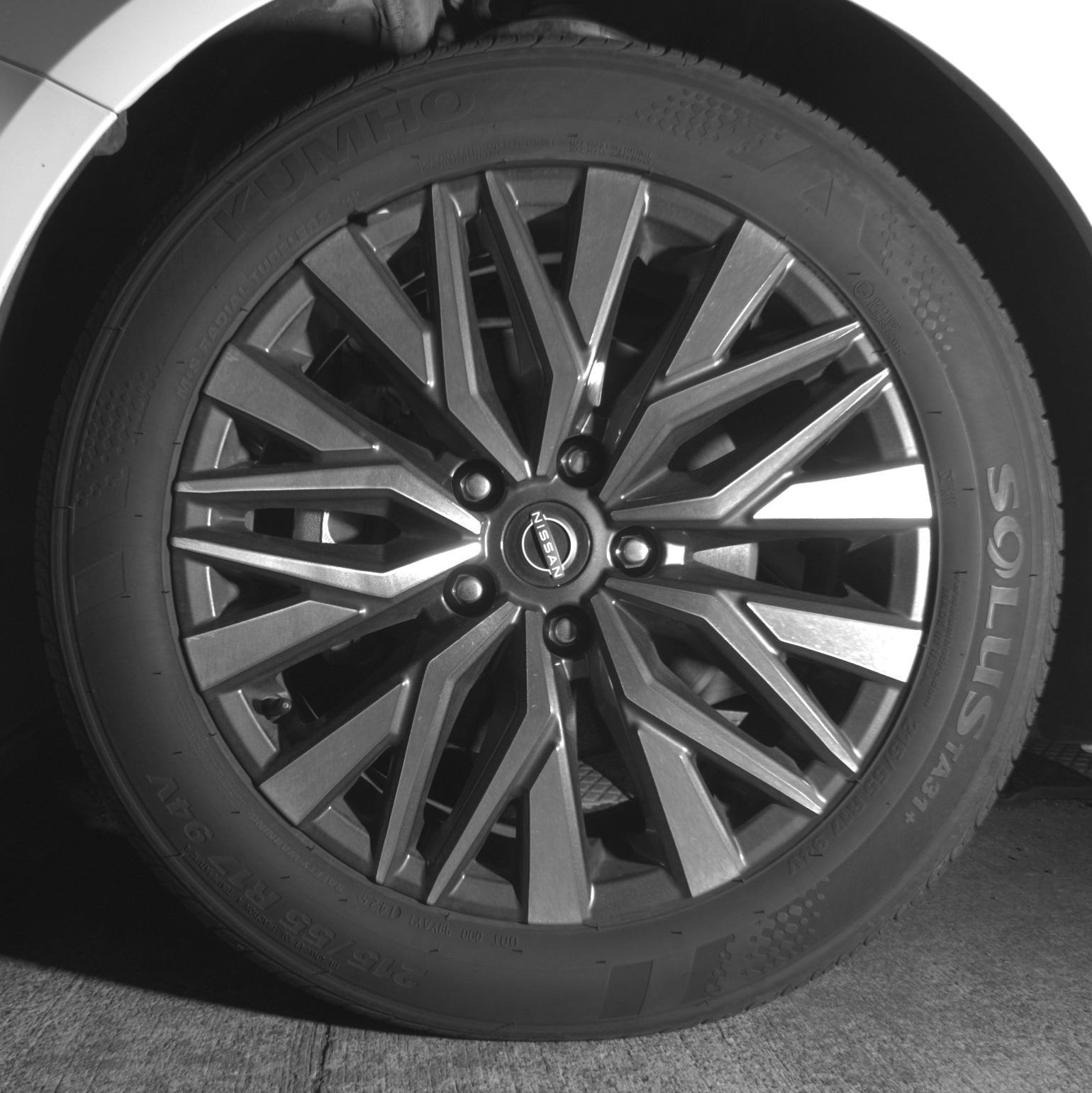 Thumbnail: 2025 Nissan Altima - 12