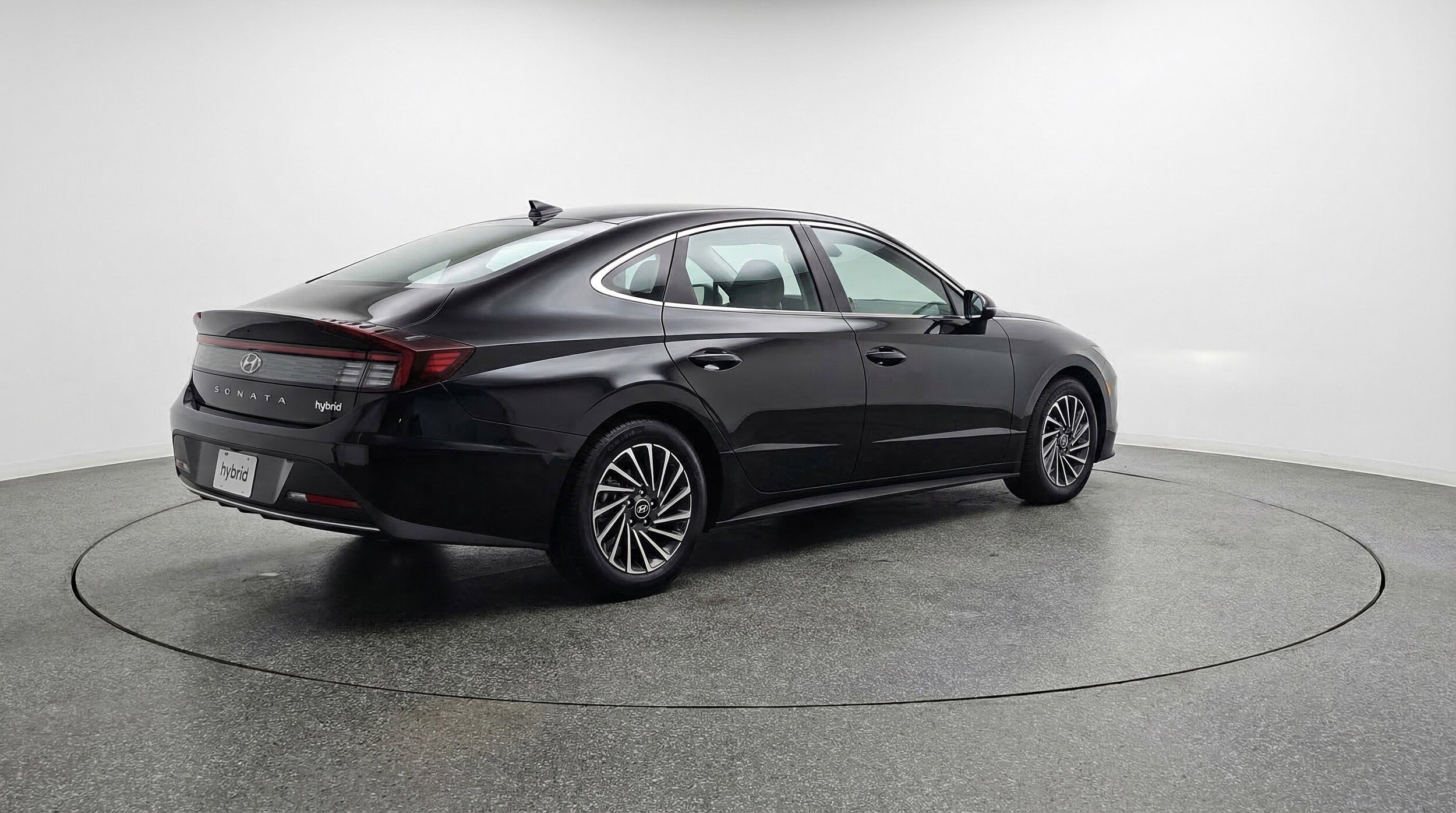 Thumbnail: 2025 Hyundai Sonata - 9