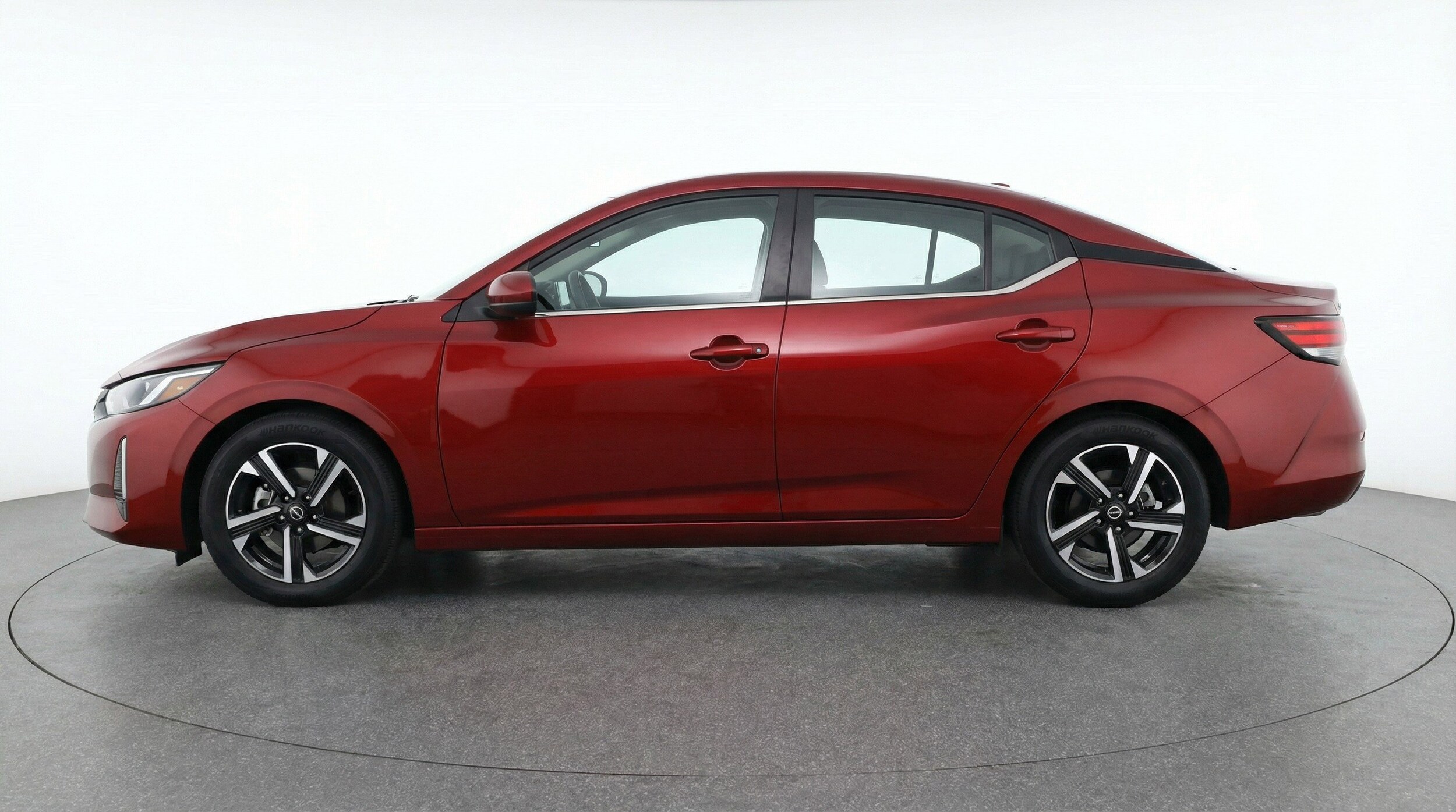 Thumbnail: 2025 Nissan Sentra - 5